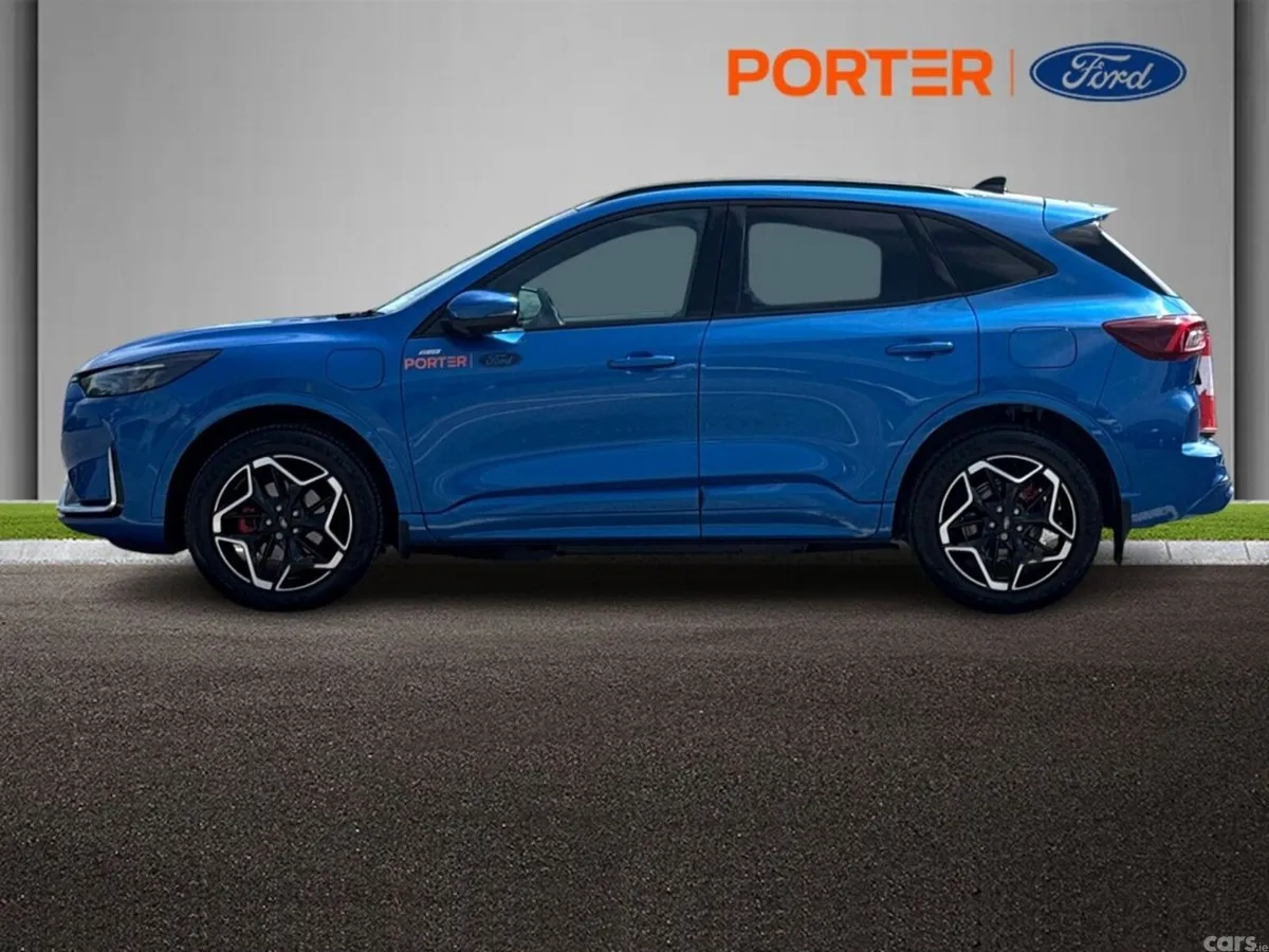 Ford Kuga SUV, Petrol Plug-in Hybrid, 2026, Blue