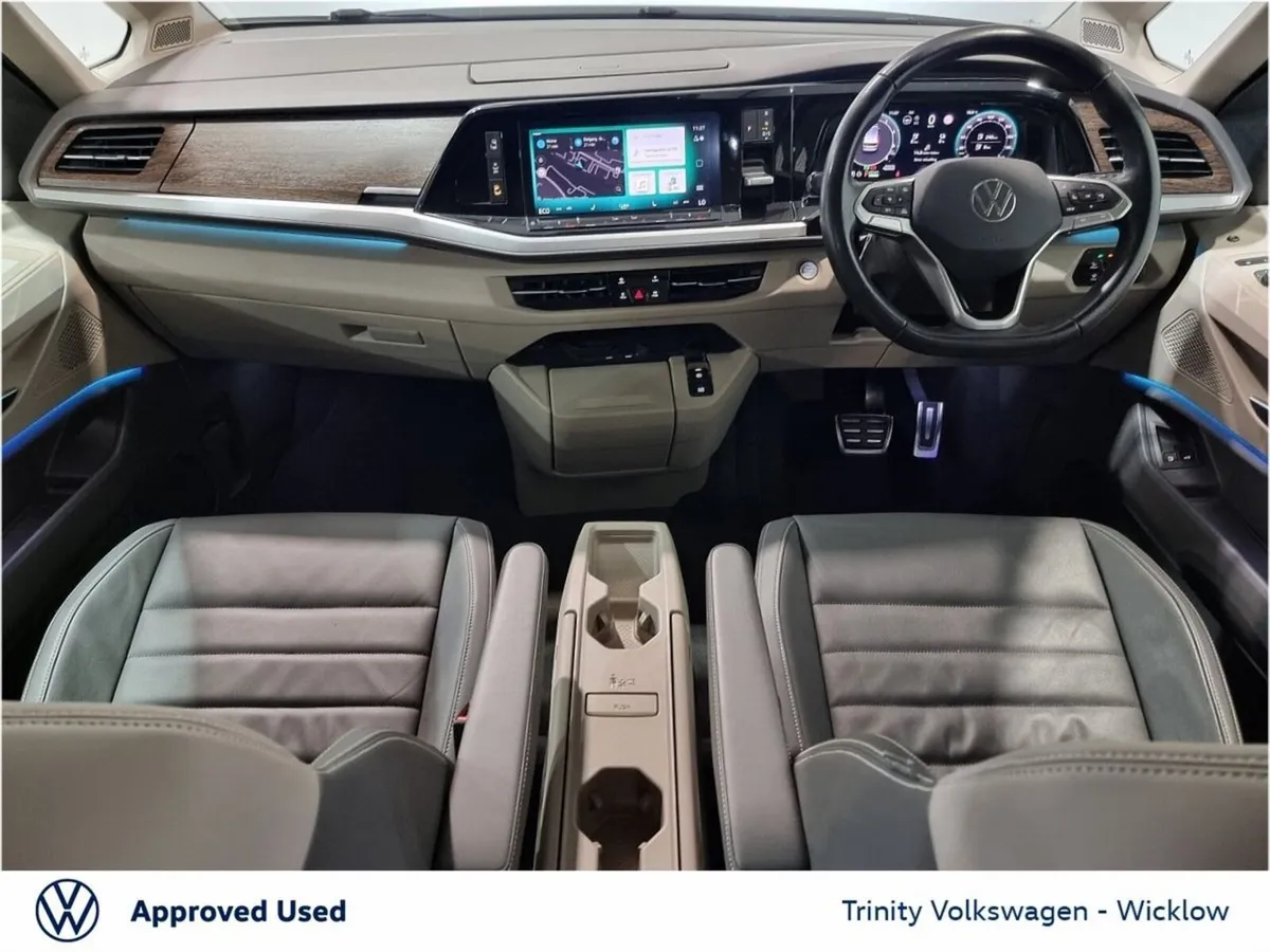 Volkswagen Multivan MPV, Petrol Plug-in Hybrid, 2025, Black