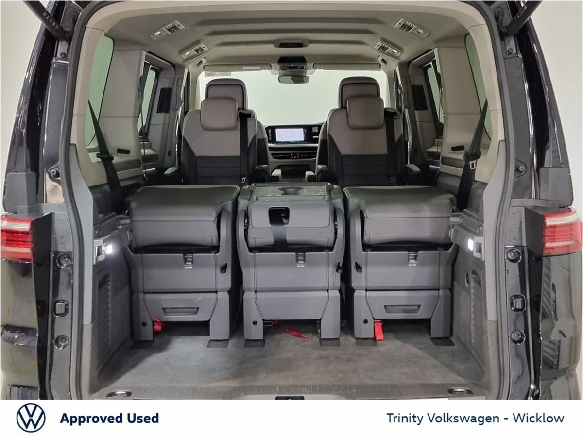 Volkswagen Multivan MPV, Petrol Plug-in Hybrid, 2025, Black