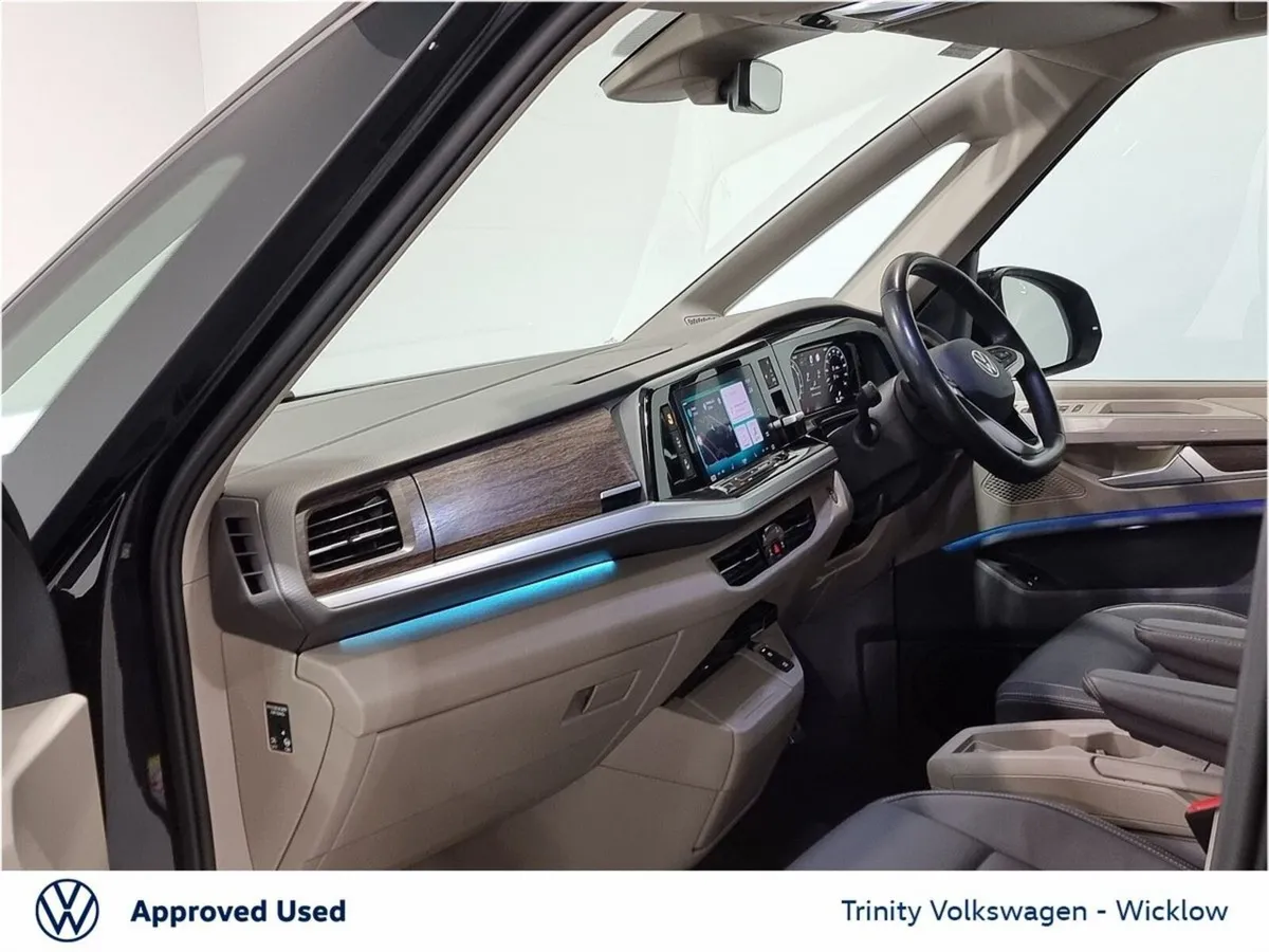 Volkswagen Multivan MPV, Petrol Plug-in Hybrid, 2025, Black
