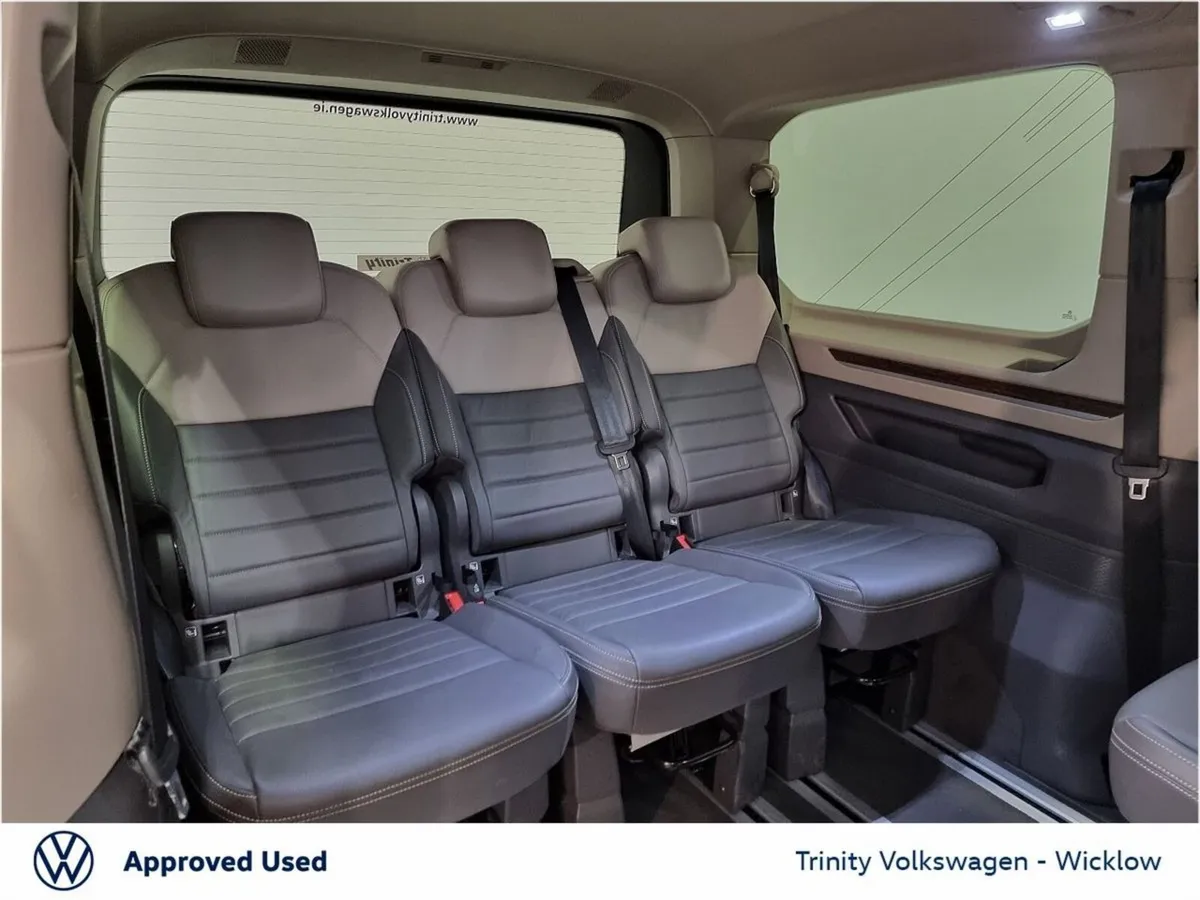 Volkswagen Multivan MPV, Petrol Plug-in Hybrid, 2025, Black