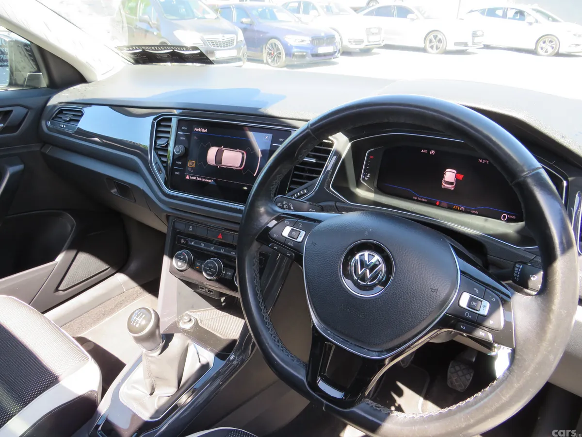 Volkswagen T-Roc 2018 5DR SPORT IN BLACK, Walkinstown