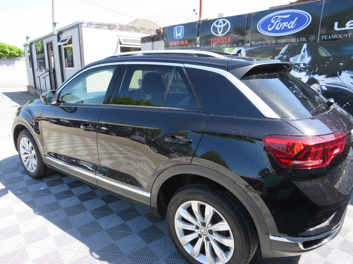 Volkswagen T-Roc 2018 5DR SPORT IN BLACK, Walkinstown