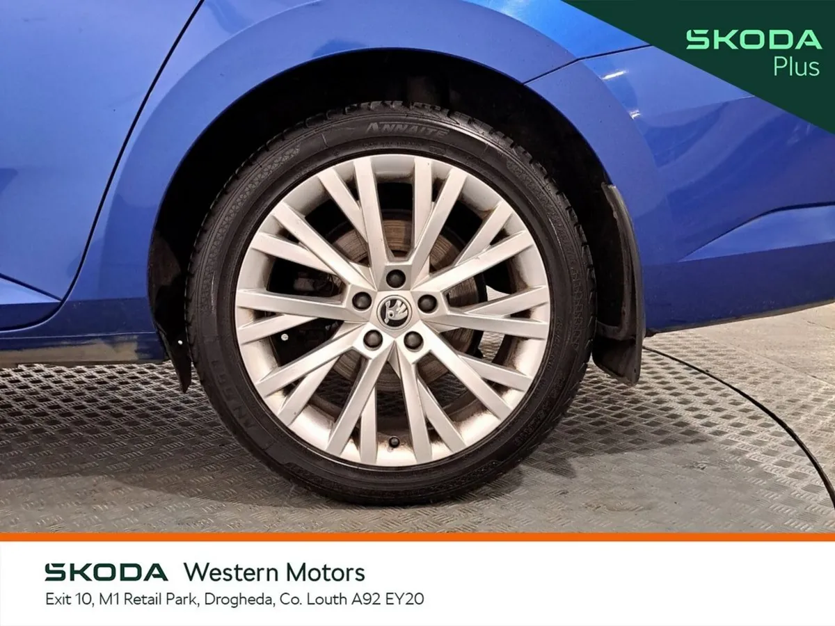 Skoda Superb Saloon, Diesel, 2024, Blue