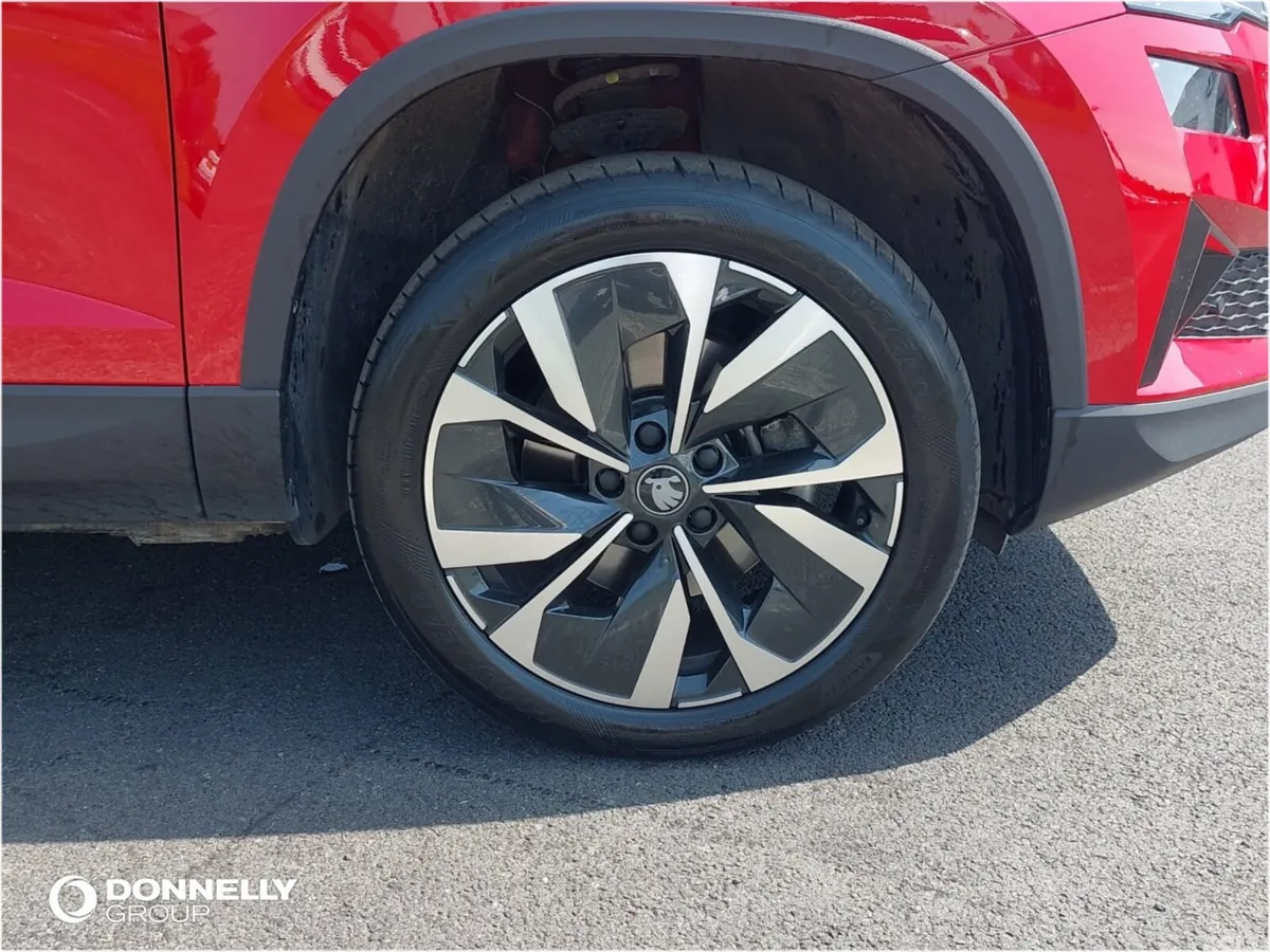 Skoda Karoq Estate, Petrol, 2025, Red