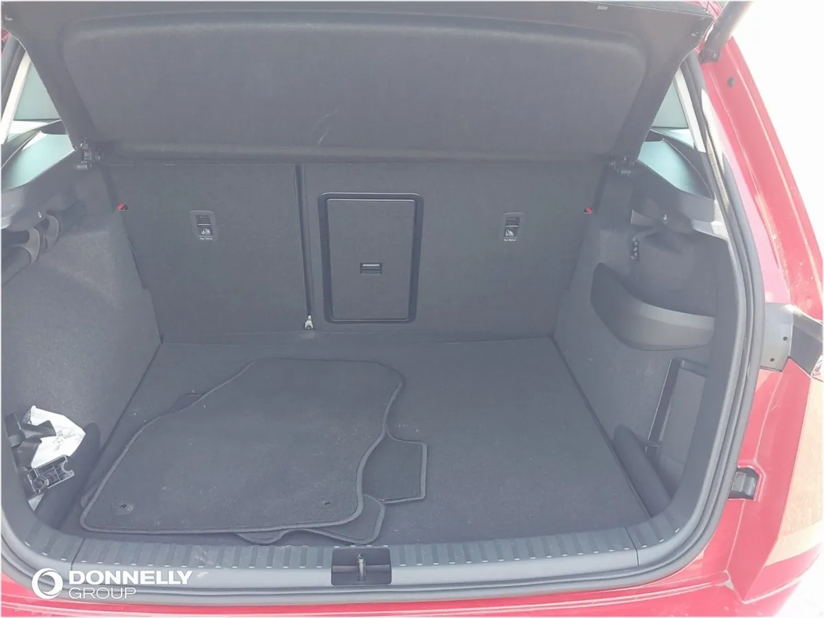 Skoda Karoq Estate, Petrol, 2025, Red