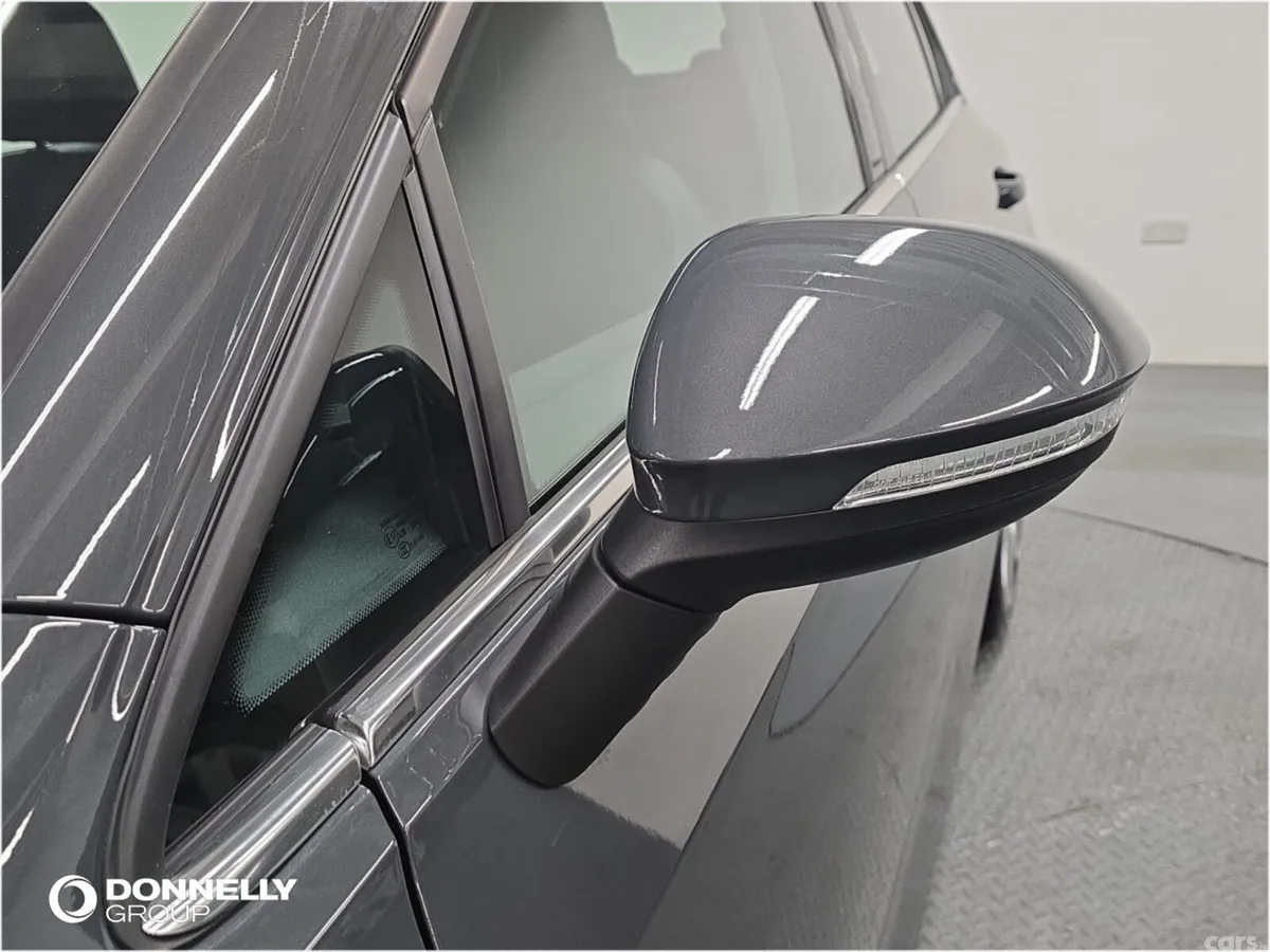 Volkswagen Golf Hatchback, Petrol, 2025, Grey