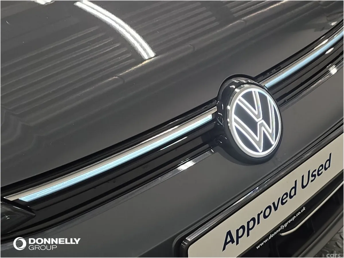 Volkswagen Golf Hatchback, Petrol, 2025, Black