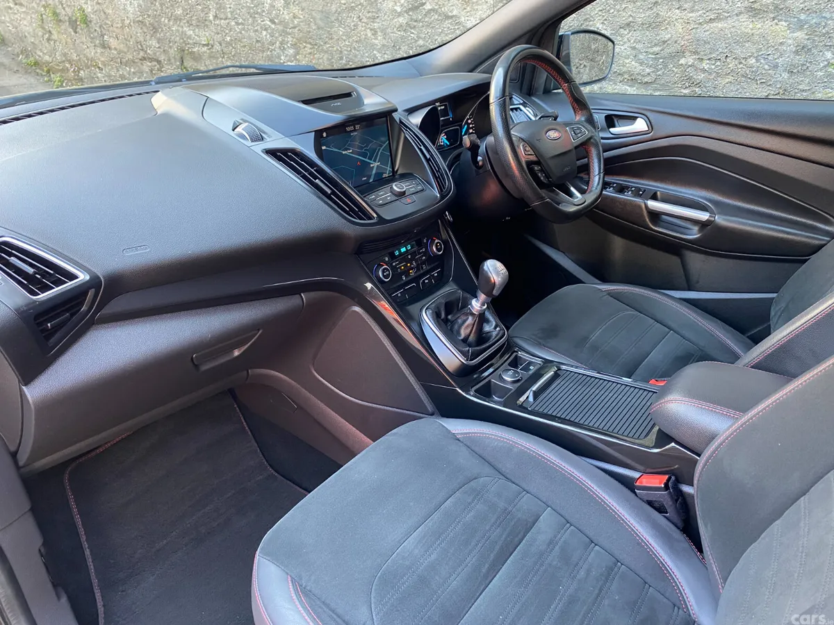 Ford Kuga SUV, Diesel, 2019, Black