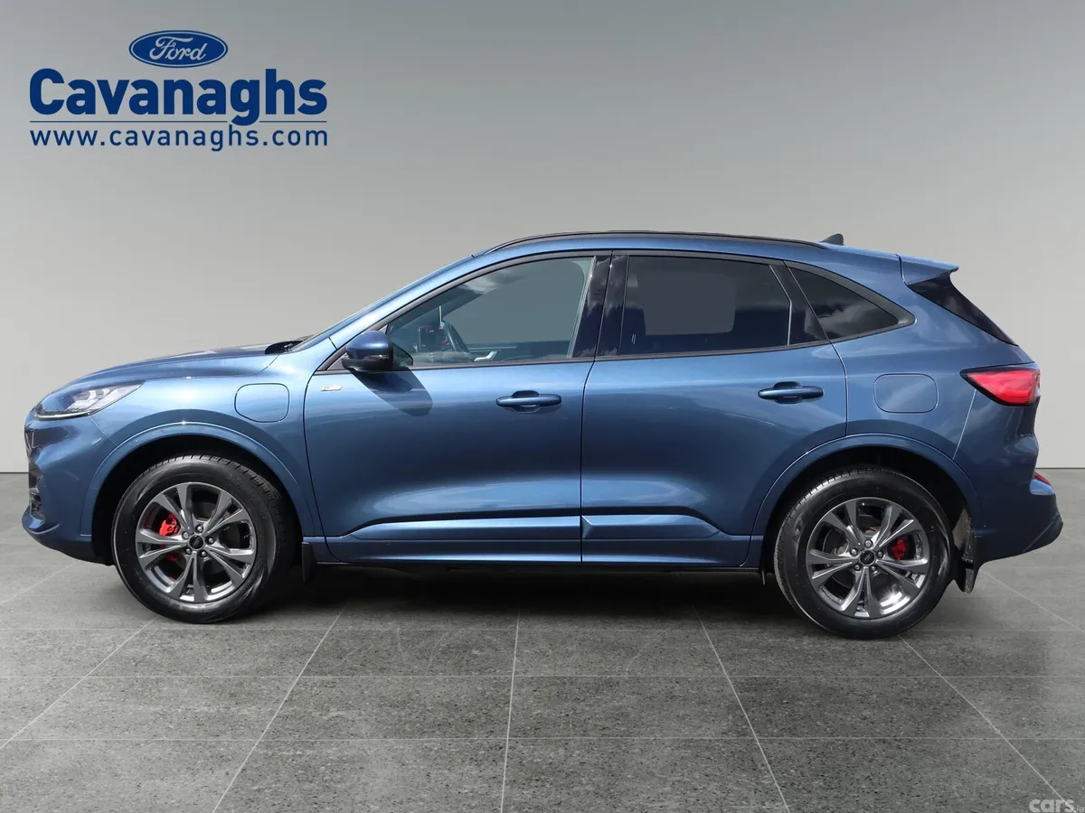Ford Kuga SUV, Petrol Plug-in Hybrid, 2024, Blue
