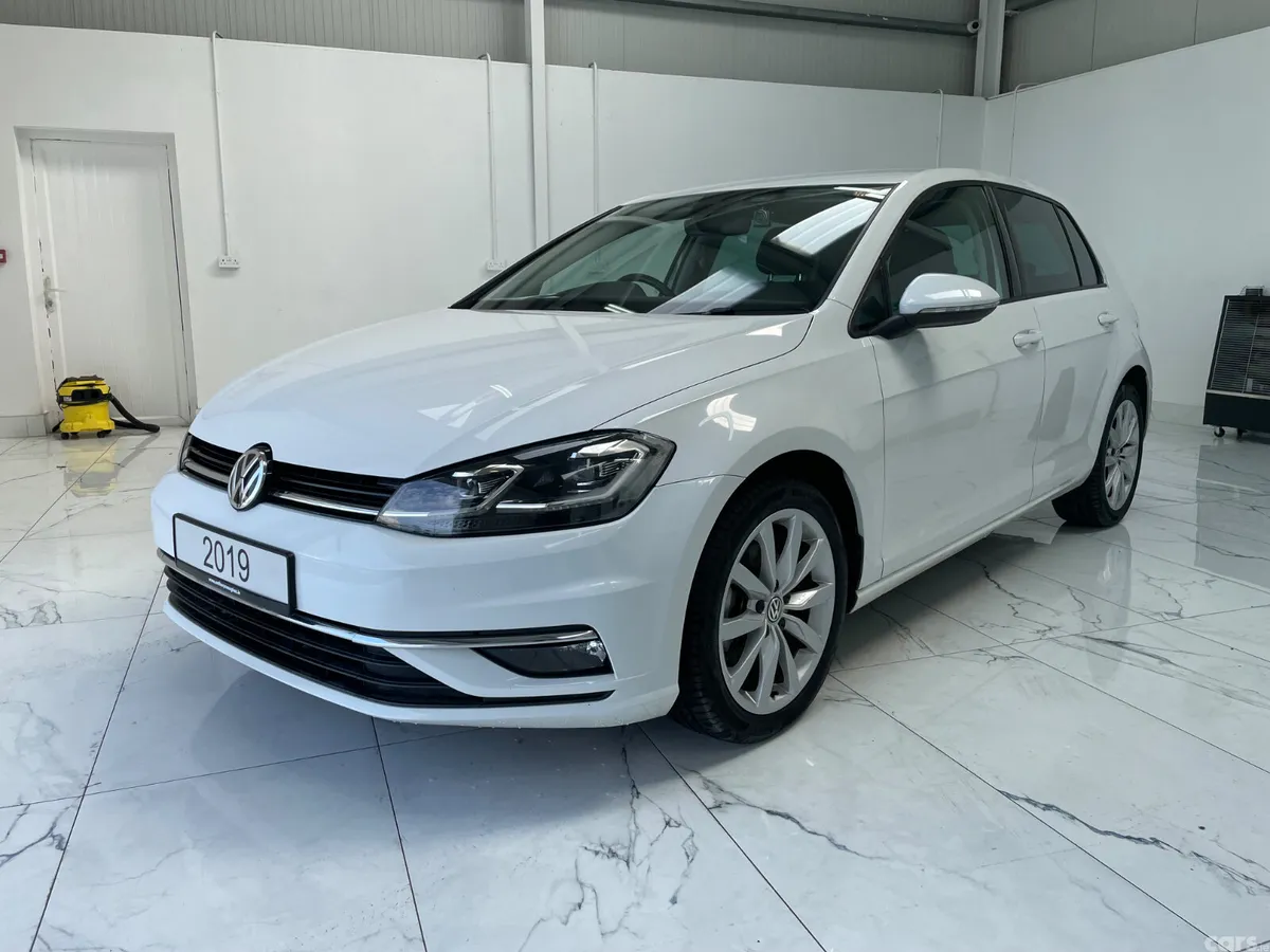 Volkswagen Golf Hatchback, Petrol, 2019, White