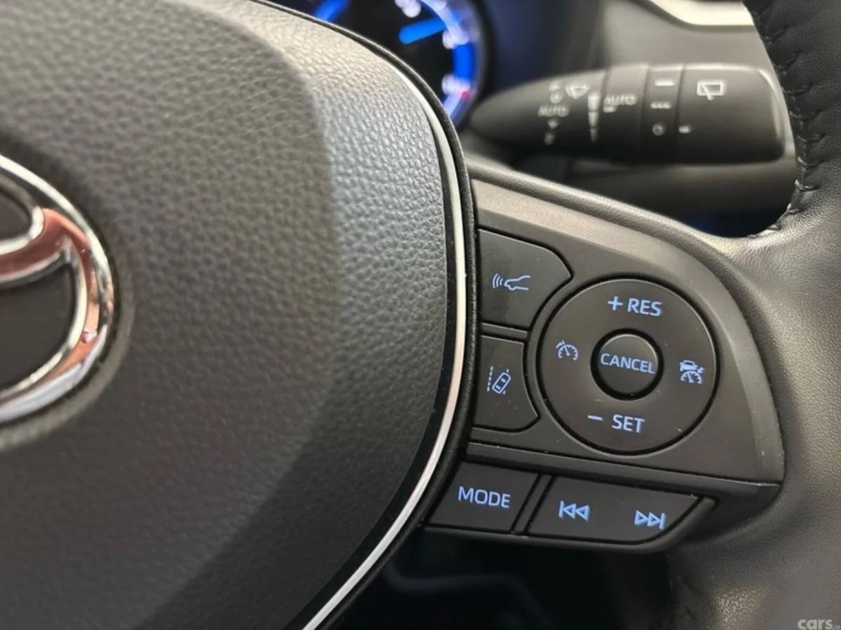 Toyota RAV4 SUV, Petrol Hybrid, 2022, Blue