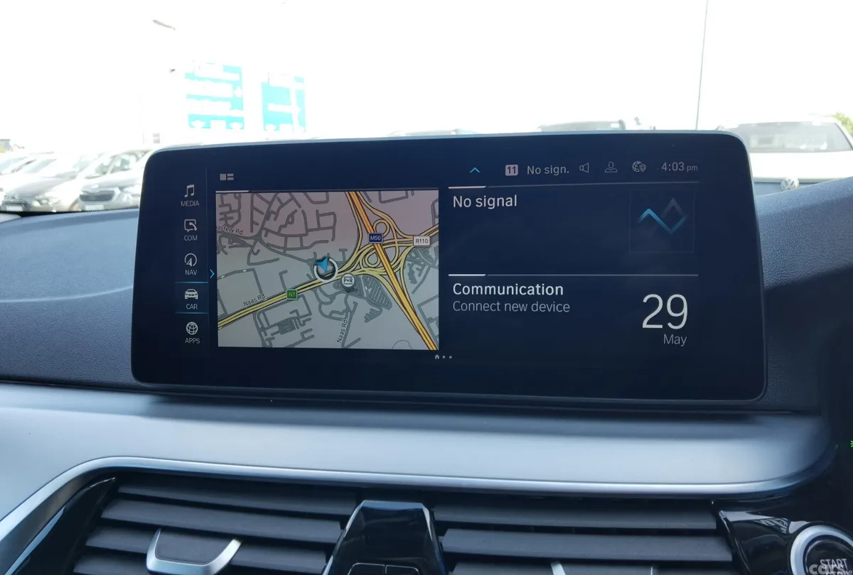 BMW 5-Series Estate, Petrol Plug-in Hybrid, 2022, White