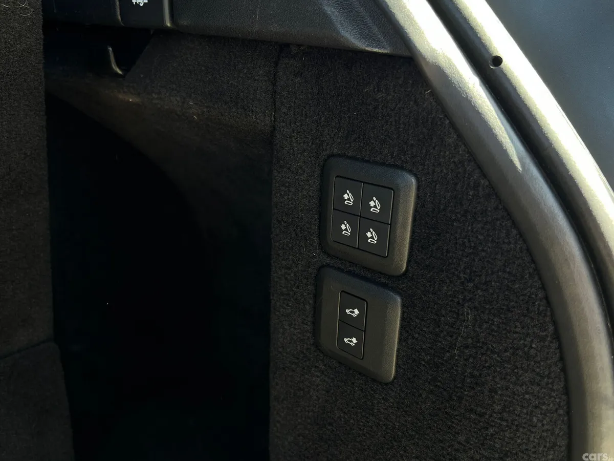 Land Rover Range Rover Sport Estate, Diesel, 2018, Black