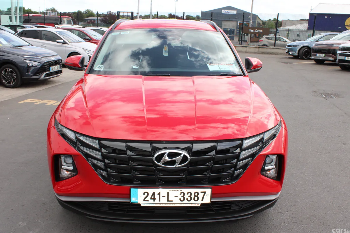Hyundai Tucson SUV, Petrol Hybrid, 2024, Red