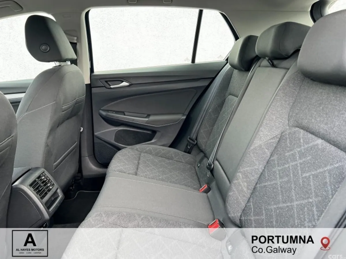 Volkswagen Golf Hatchback, Petrol, 2022, Blue