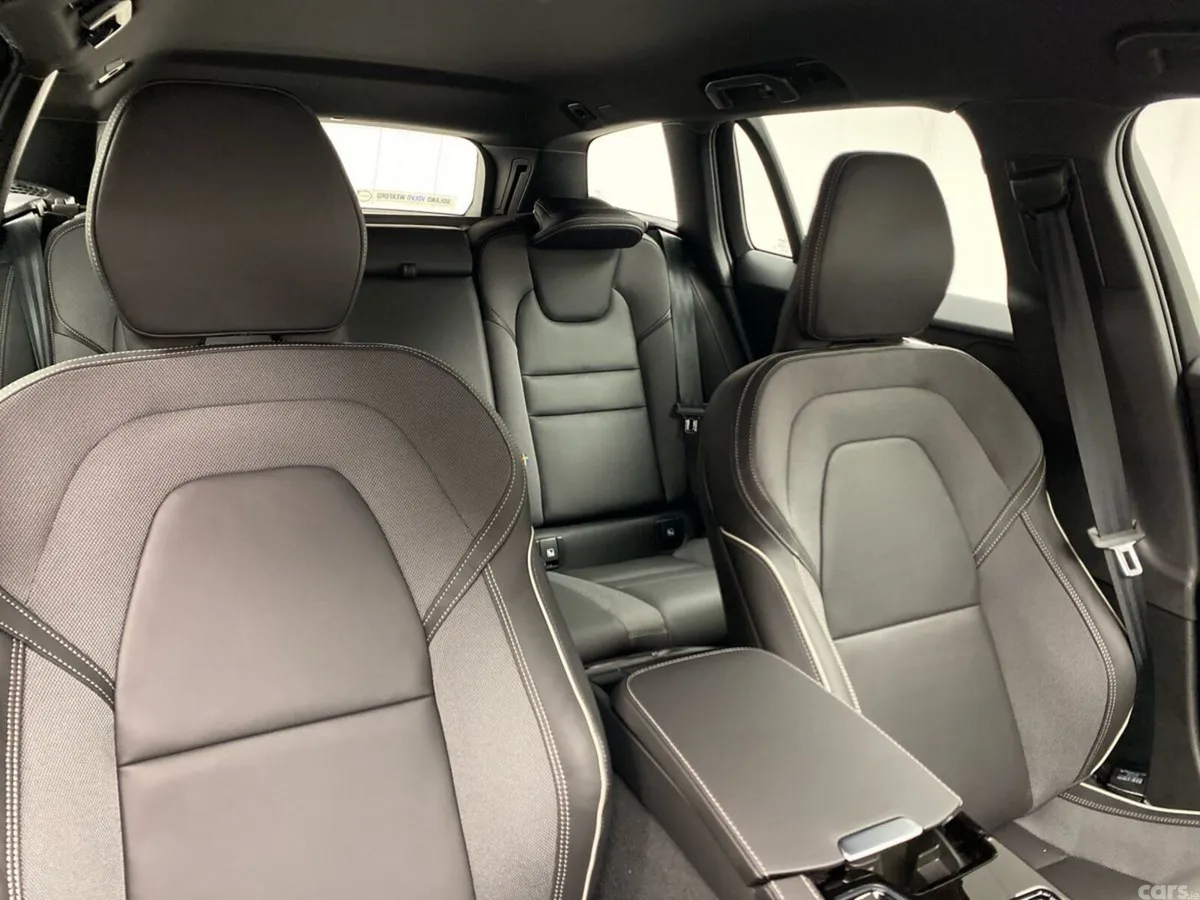 Volvo V60 Estate, Petrol Plug-in Hybrid, 2027, Silver