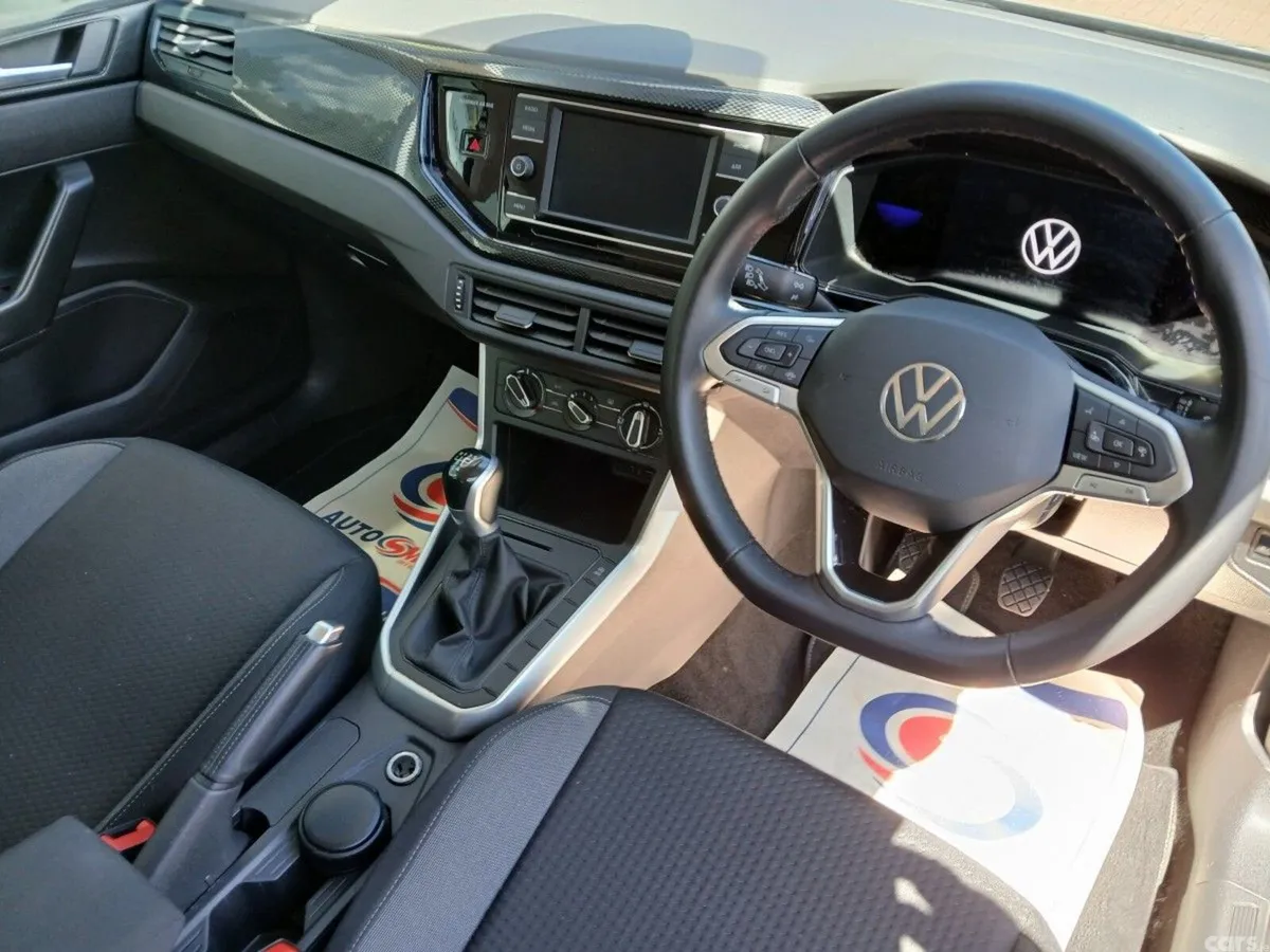 Volkswagen Polo Hatchback, Petrol, 2023, Blue