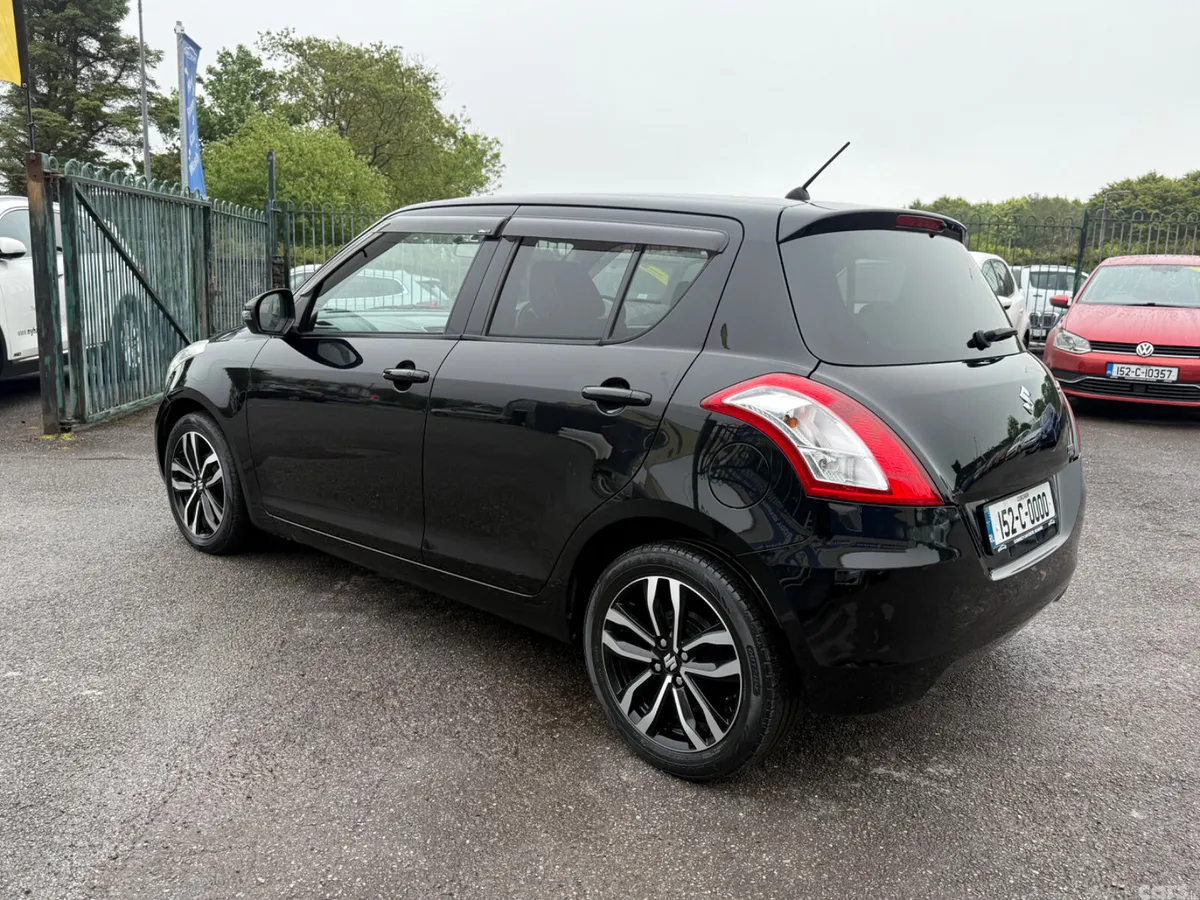 Suzuki Swift Hatchback, Petrol, 2015, Black