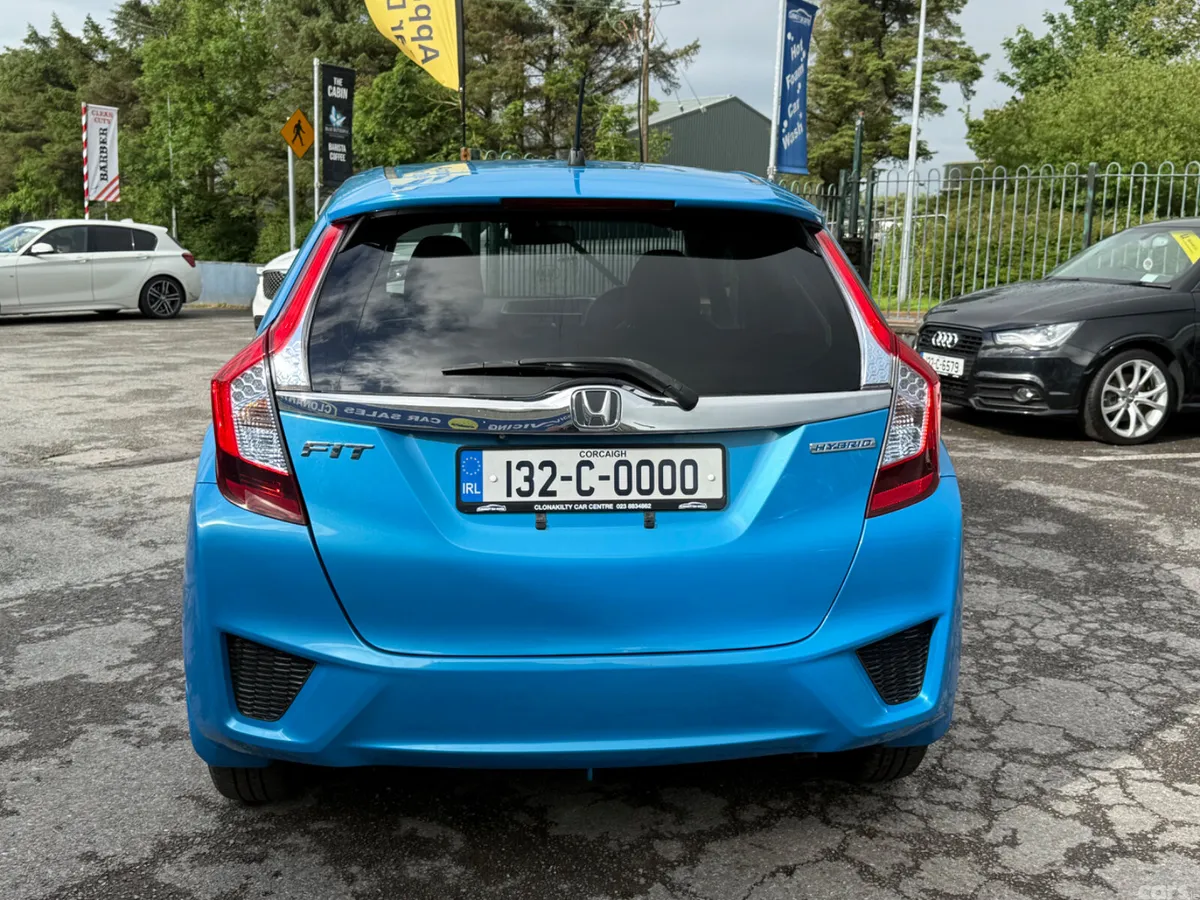 Honda Fit Hatchback, Petrol Hybrid, 2013, Blue
