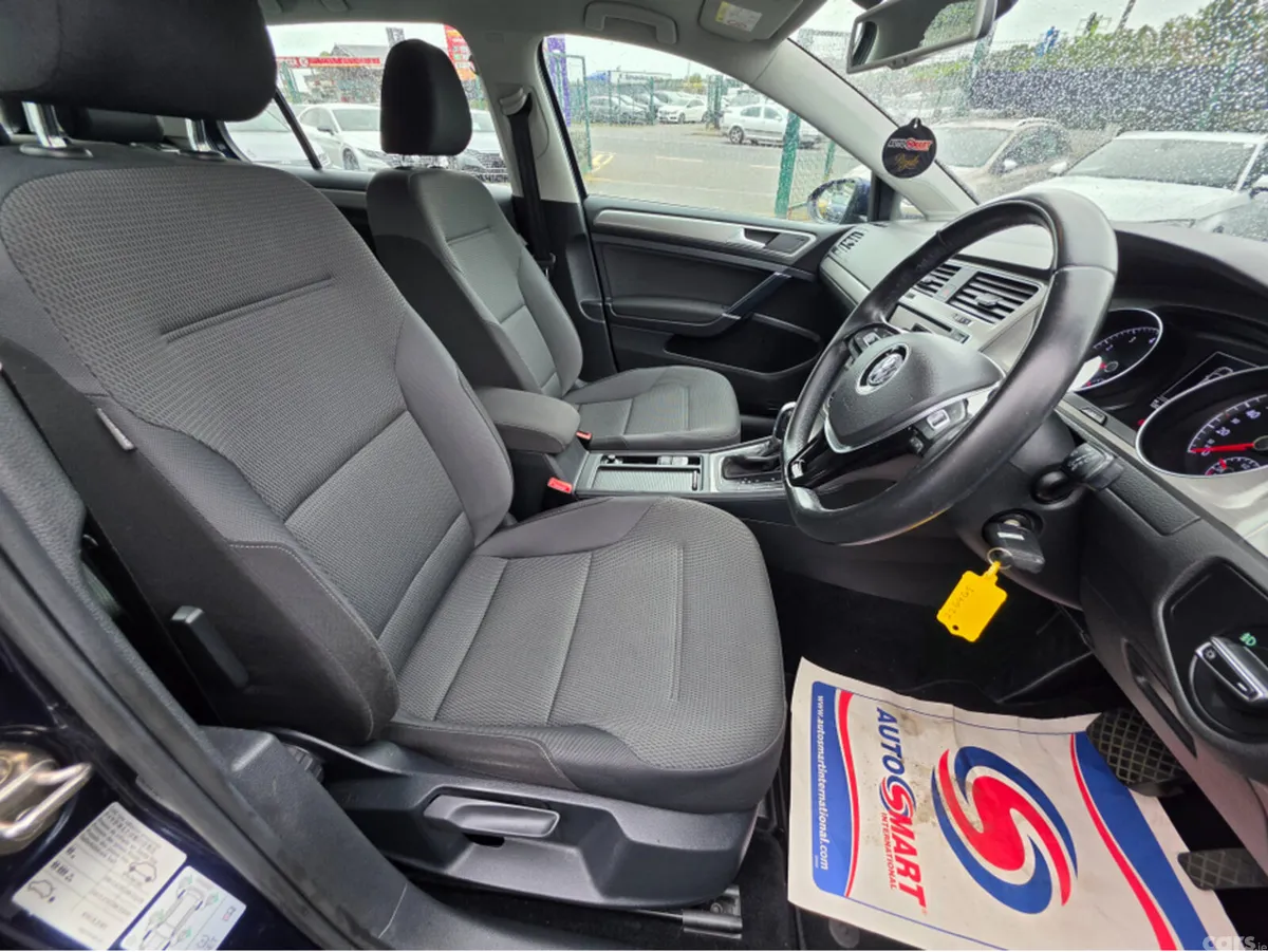 Volkswagen Golf Hatchback, Petrol, 2016, Blue