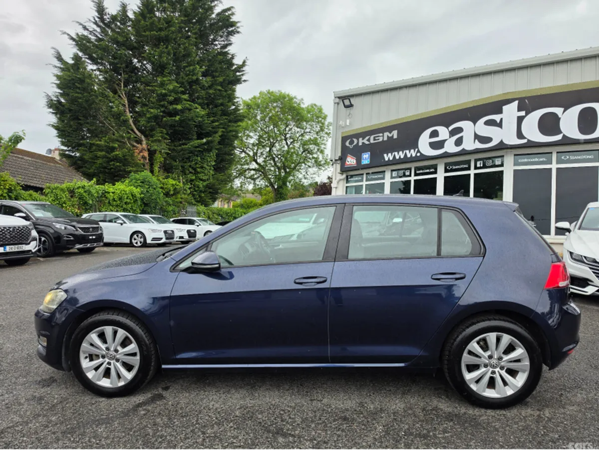 Volkswagen Golf Hatchback, Petrol, 2016, Blue