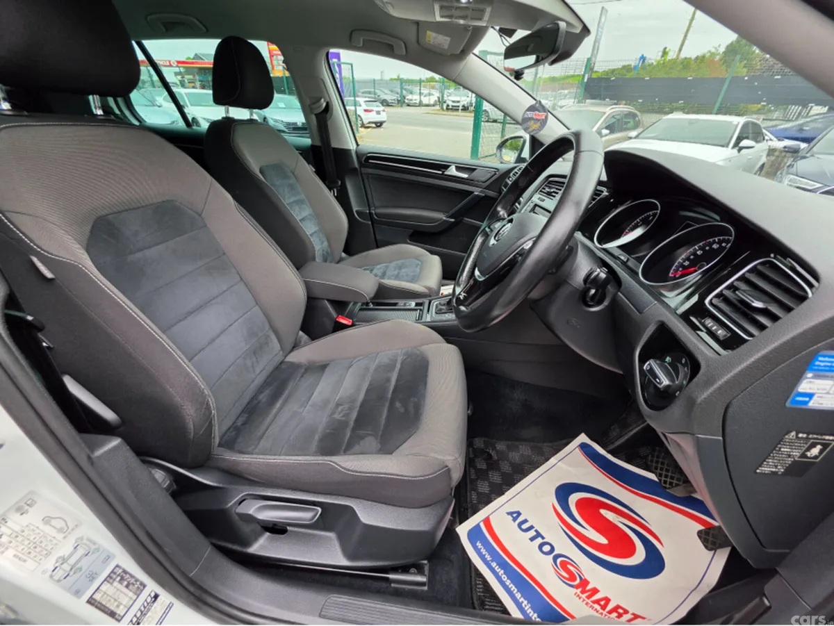 Volkswagen Golf Hatchback, Petrol, 2017, White