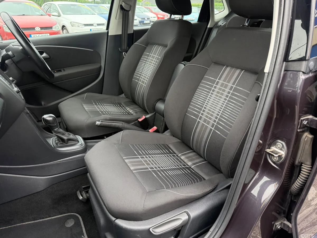 Volkswagen Polo Hatchback, Petrol, 2015, Grey