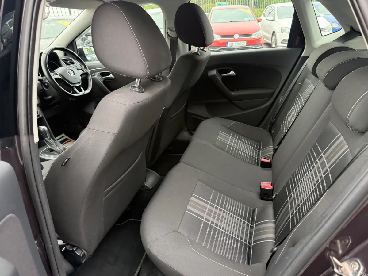 Volkswagen Polo Hatchback, Petrol, 2015, Grey