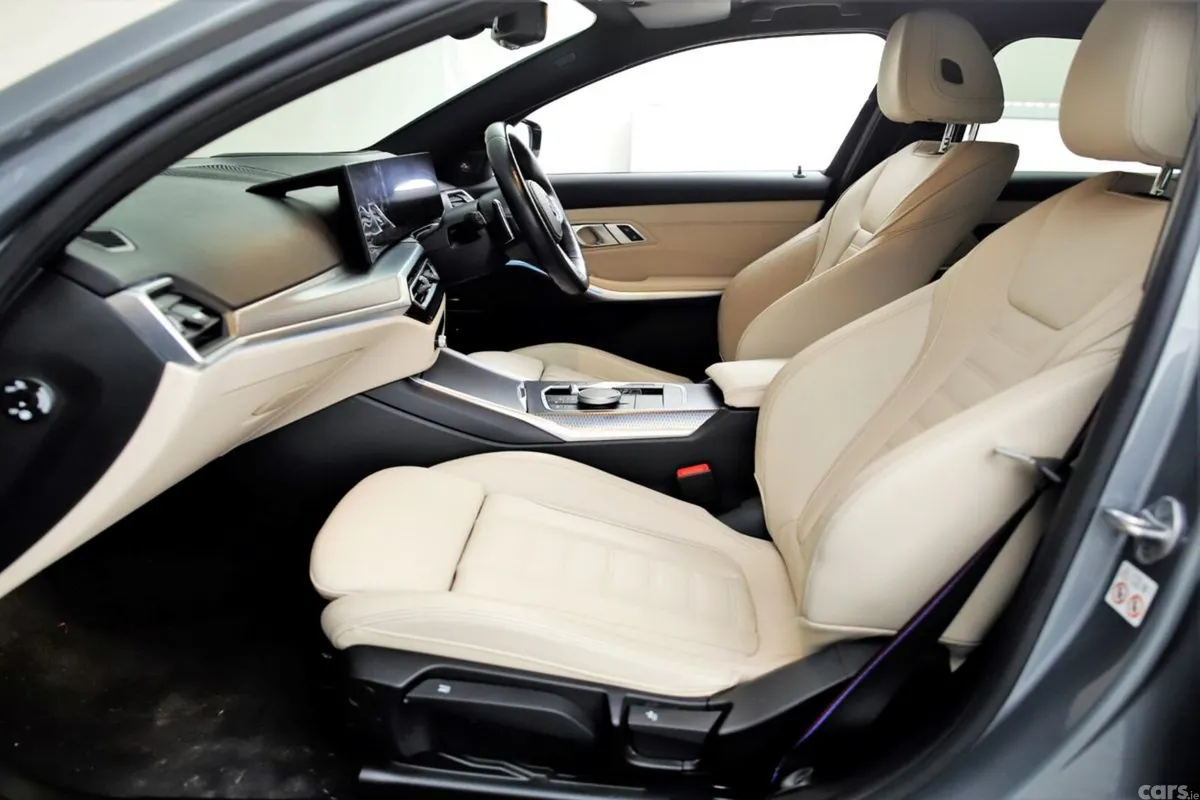 BMW 3-Series Saloon, Petrol Plug-in Hybrid, 2024, Grey