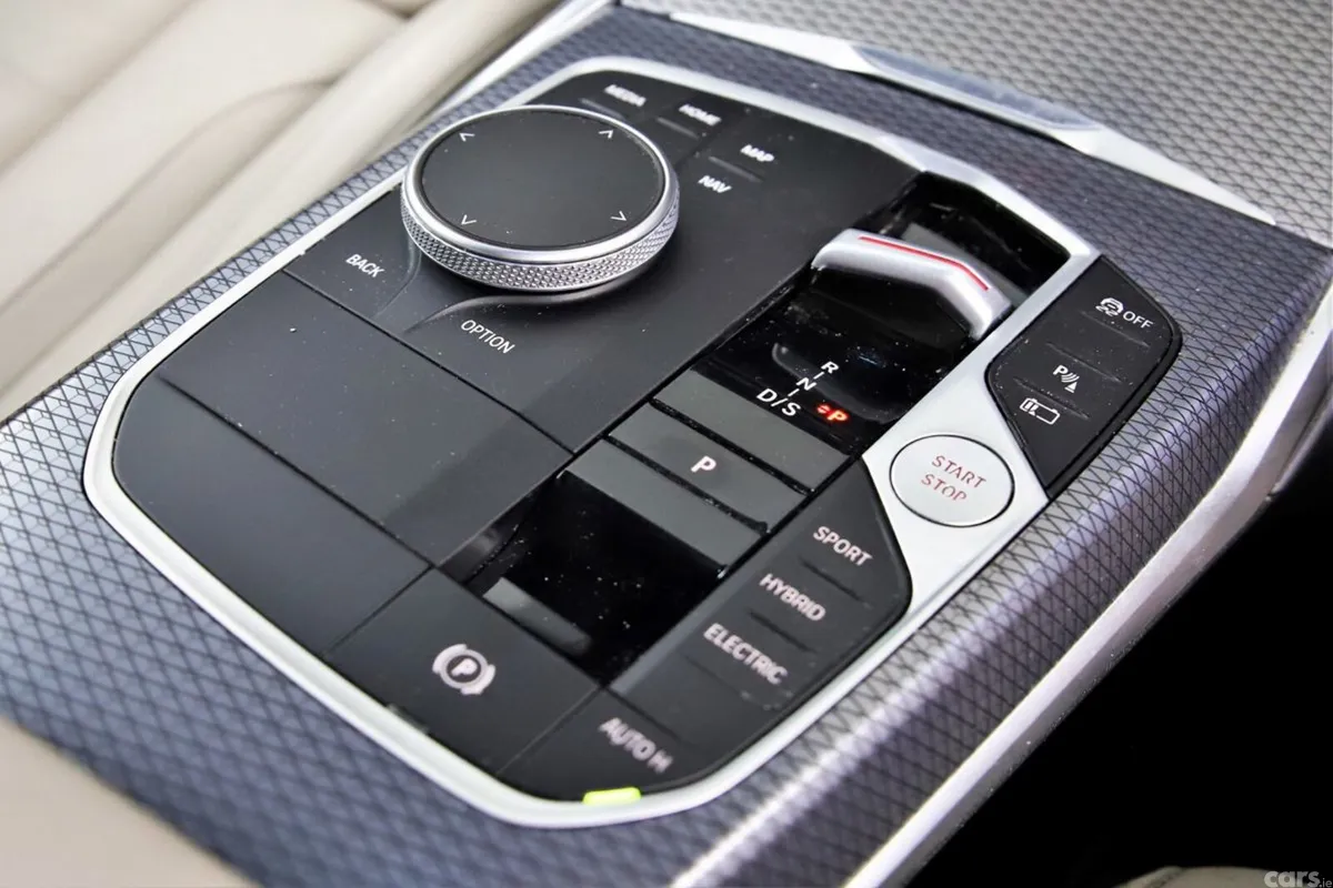 BMW 3-Series Saloon, Petrol Plug-in Hybrid, 2024, Grey