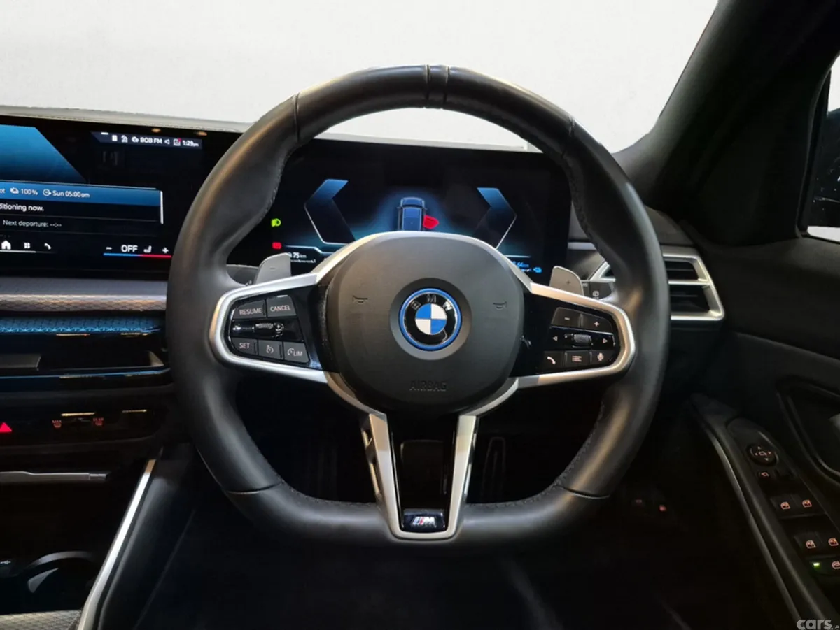 BMW 3-Series Estate, Petrol Plug-in Hybrid, 2024, Blue