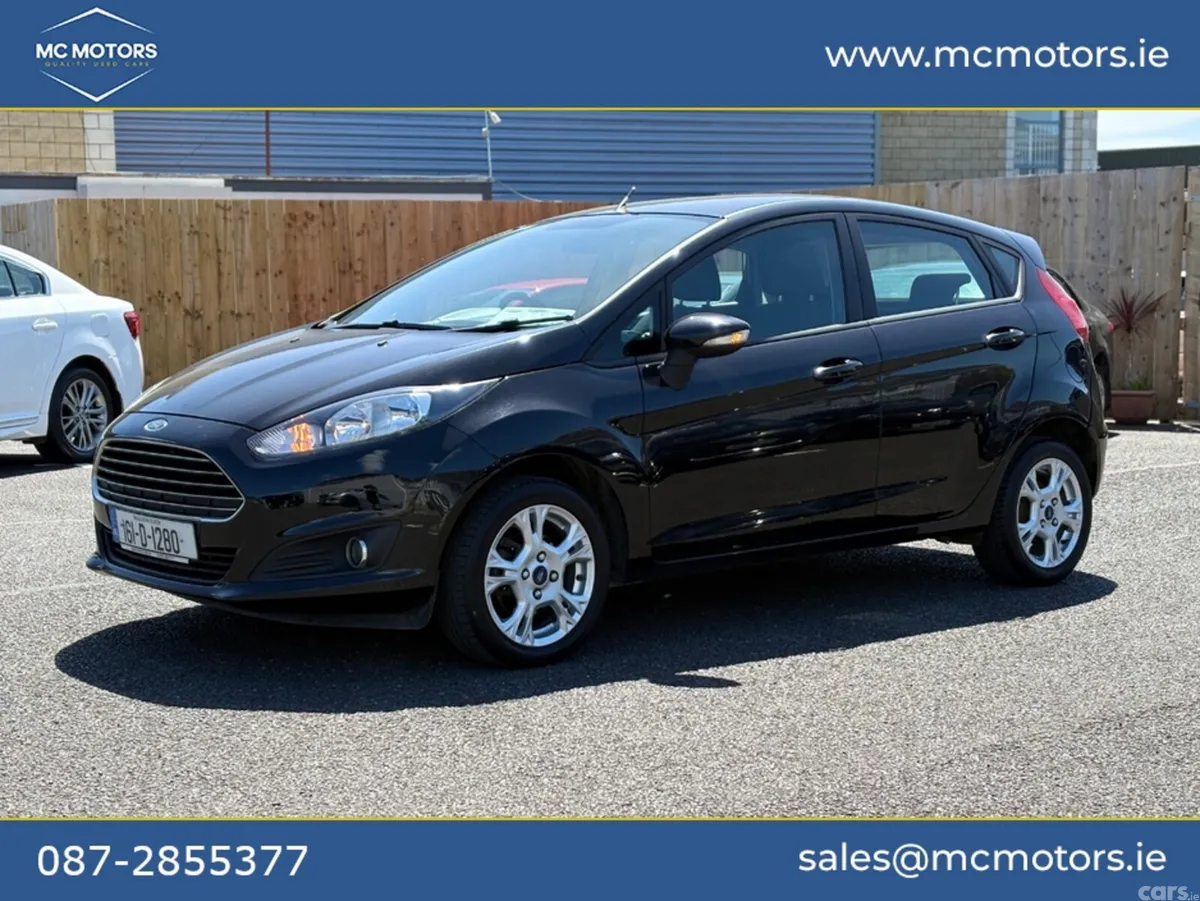 Ford Fiesta Hatchback, Petrol, 2016, Black
