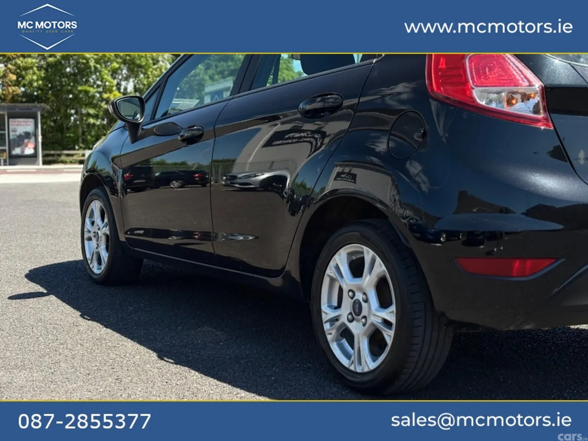 Ford Fiesta Hatchback, Petrol, 2016, Black