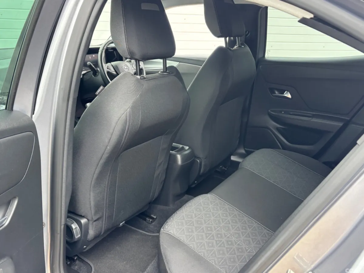 Opel Mokka MPV, Petrol, 2022, Grey