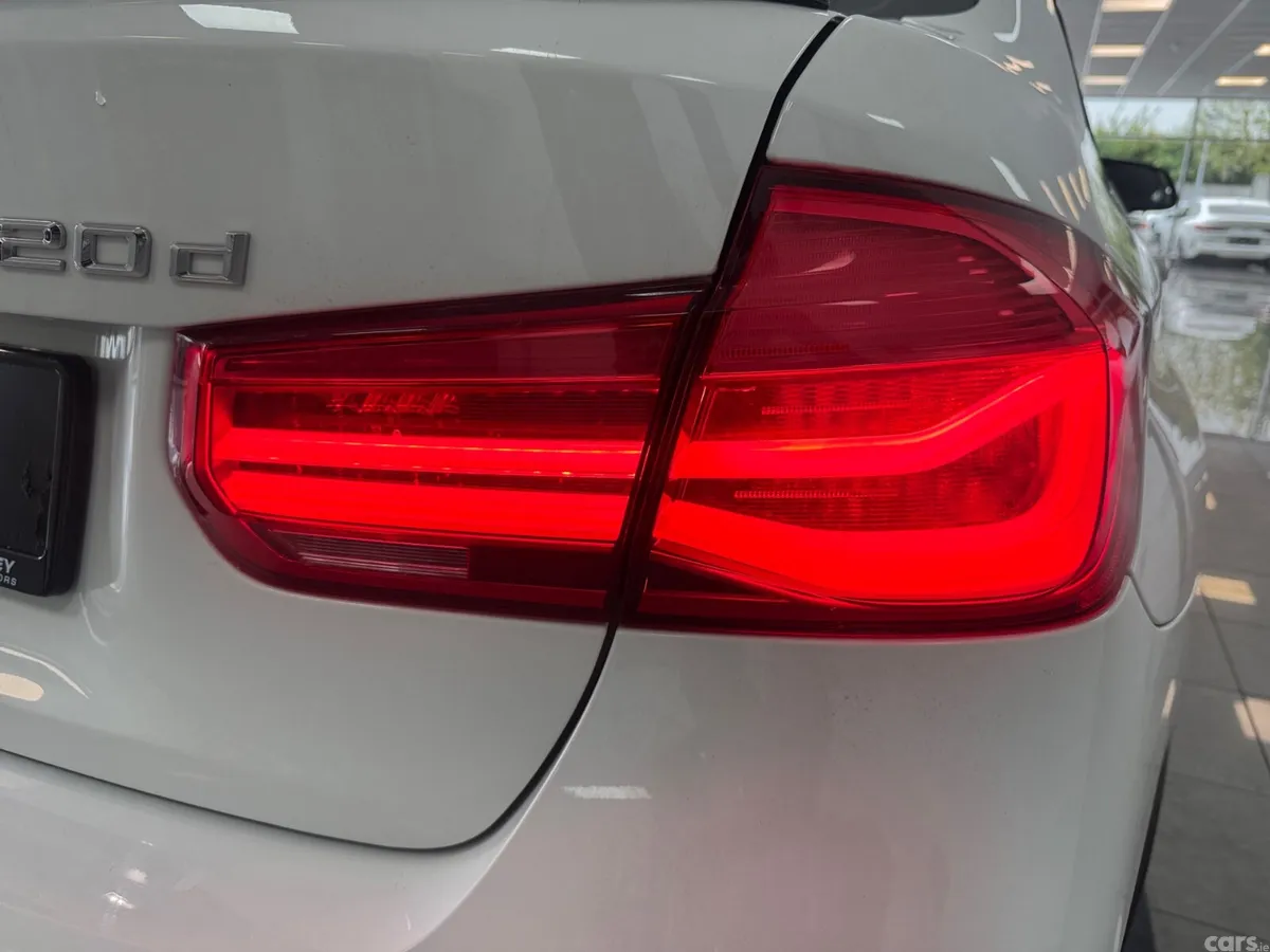 BMW 3-Series Saloon, Diesel, 2015, White