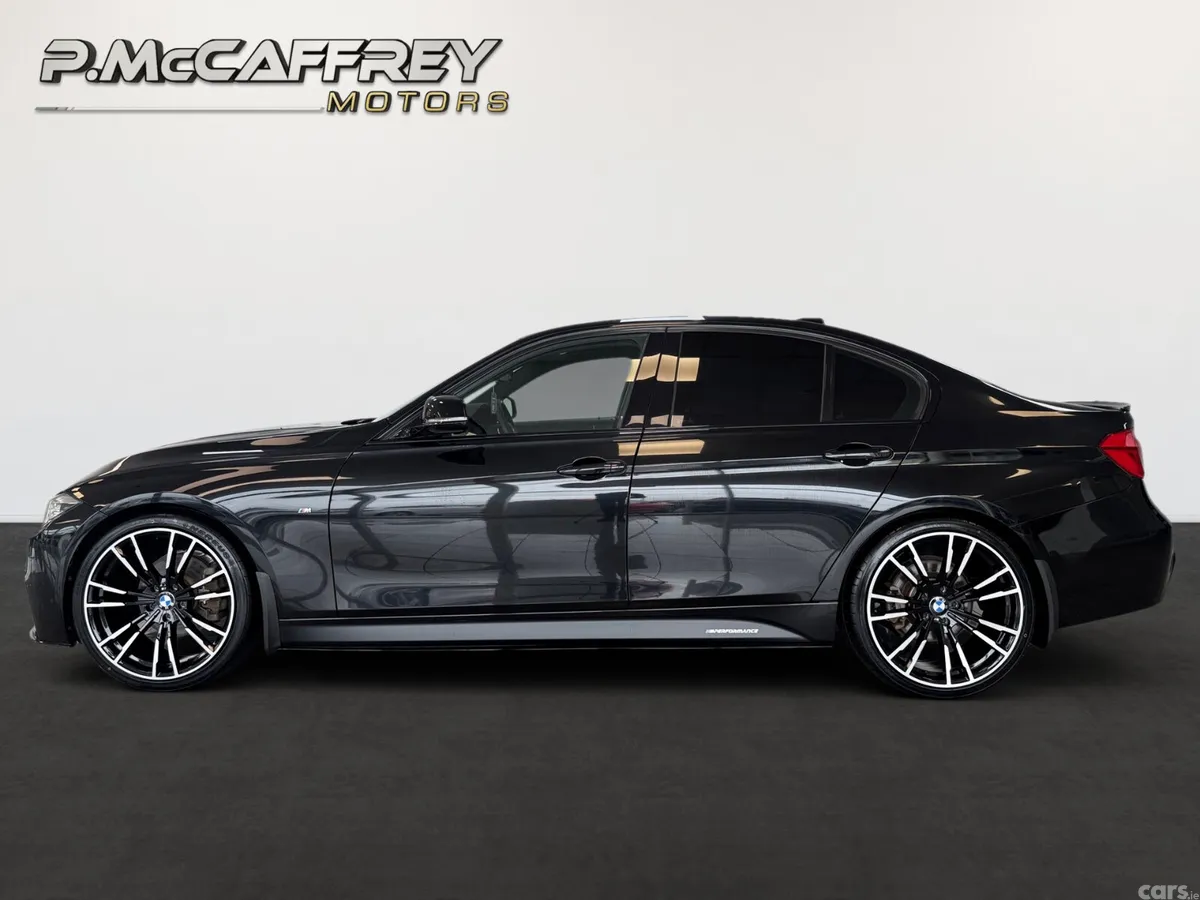 BMW 3-Series Saloon, Diesel, 2018, Black