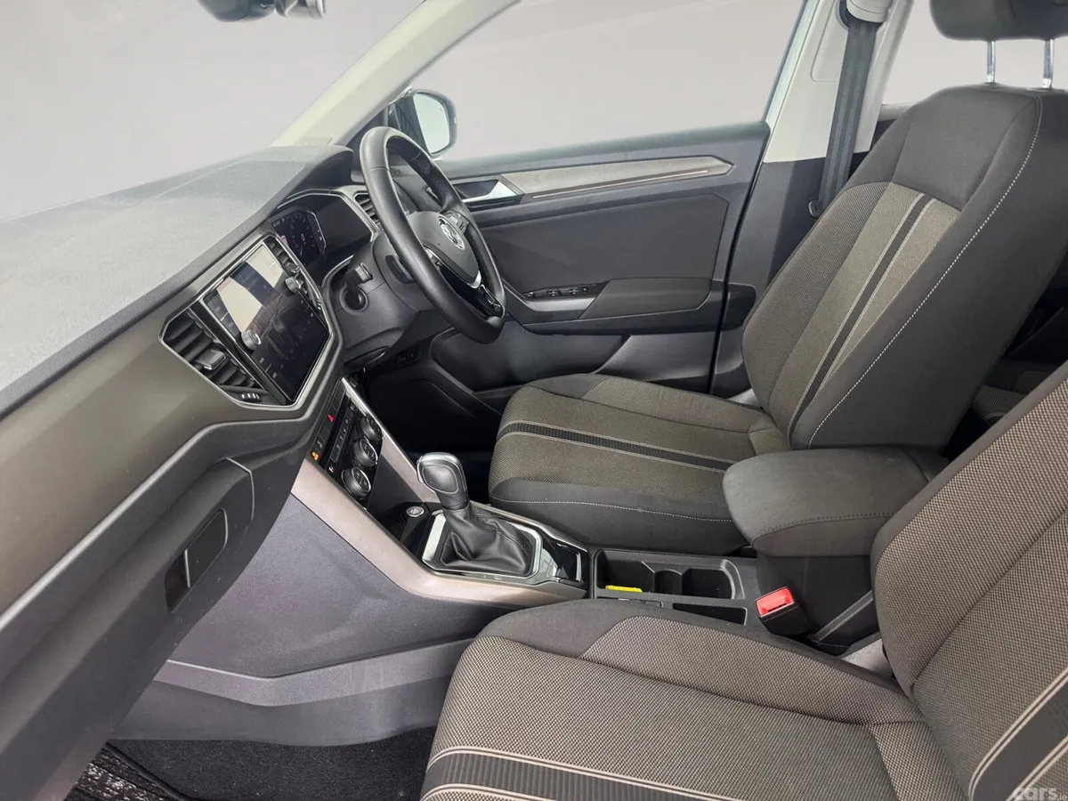 Volkswagen T-Roc SUV, Diesel, 2021, White