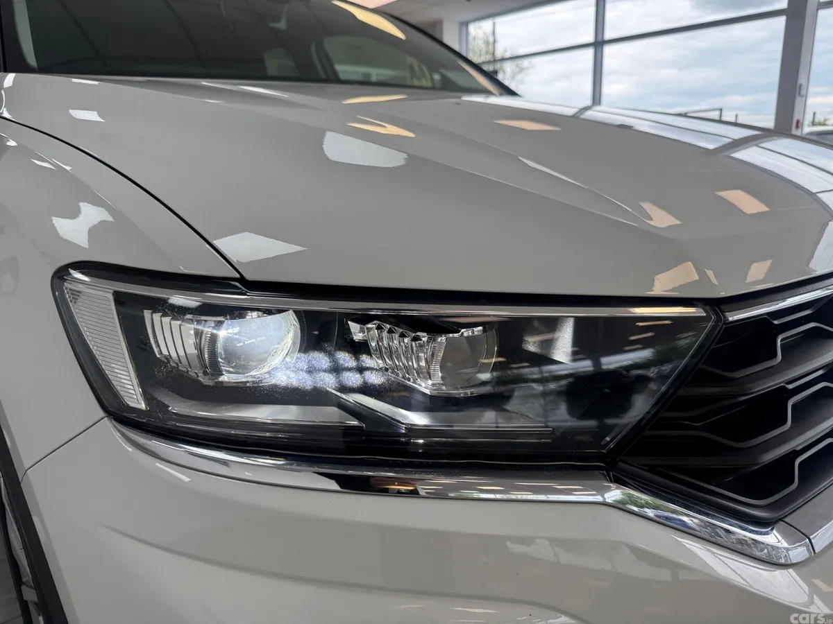 Volkswagen T-Roc SUV, Diesel, 2021, White