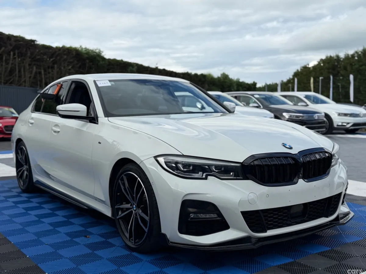BMW 3-Series Saloon, Diesel, 2019, White