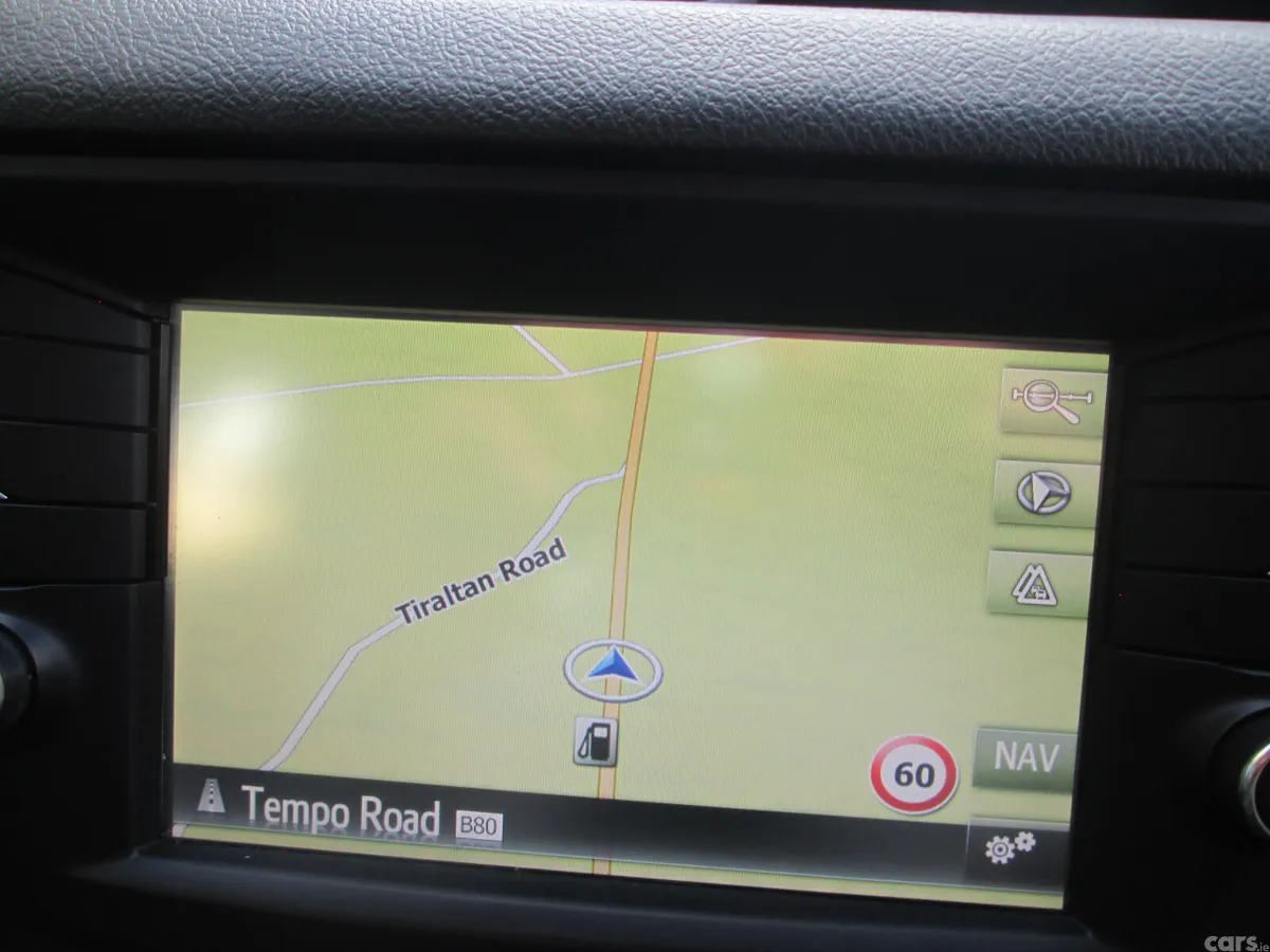 Toyota Avensis Saloon, Diesel, 2015, Silver
