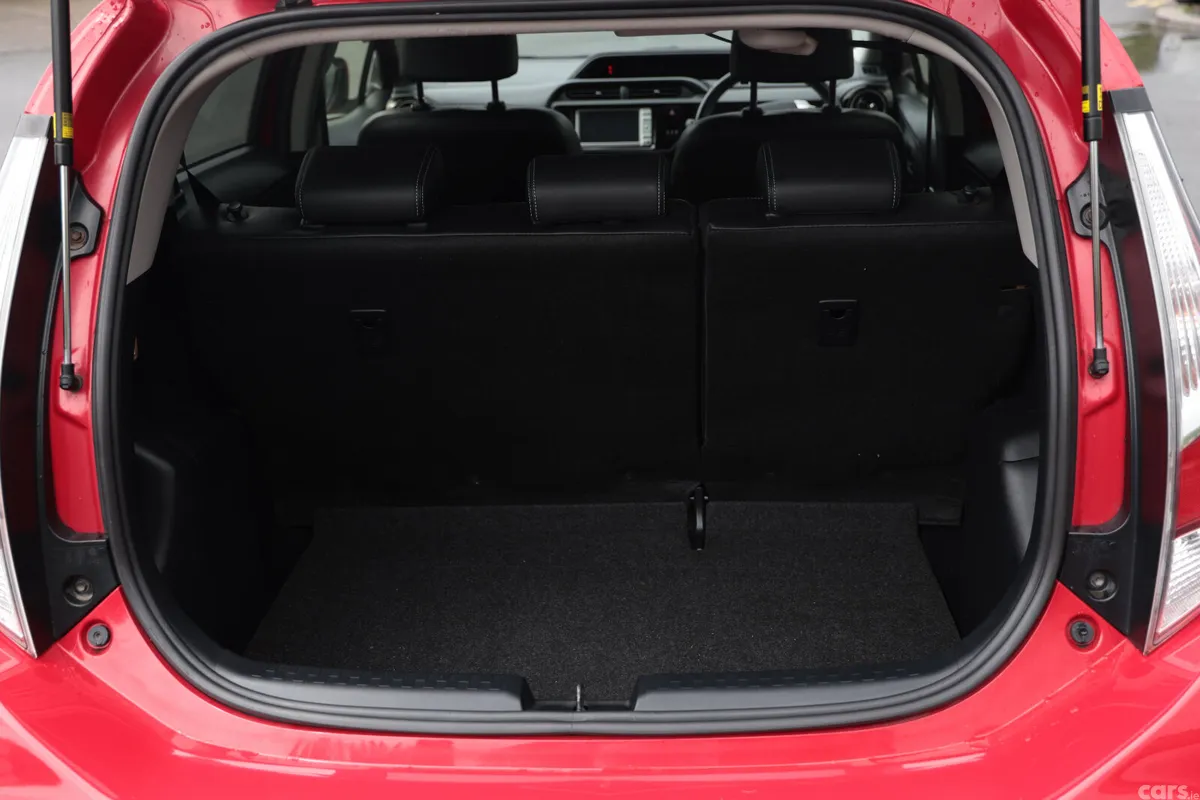 Toyota Aqua Hatchback, Petrol Hybrid, 2015, Red