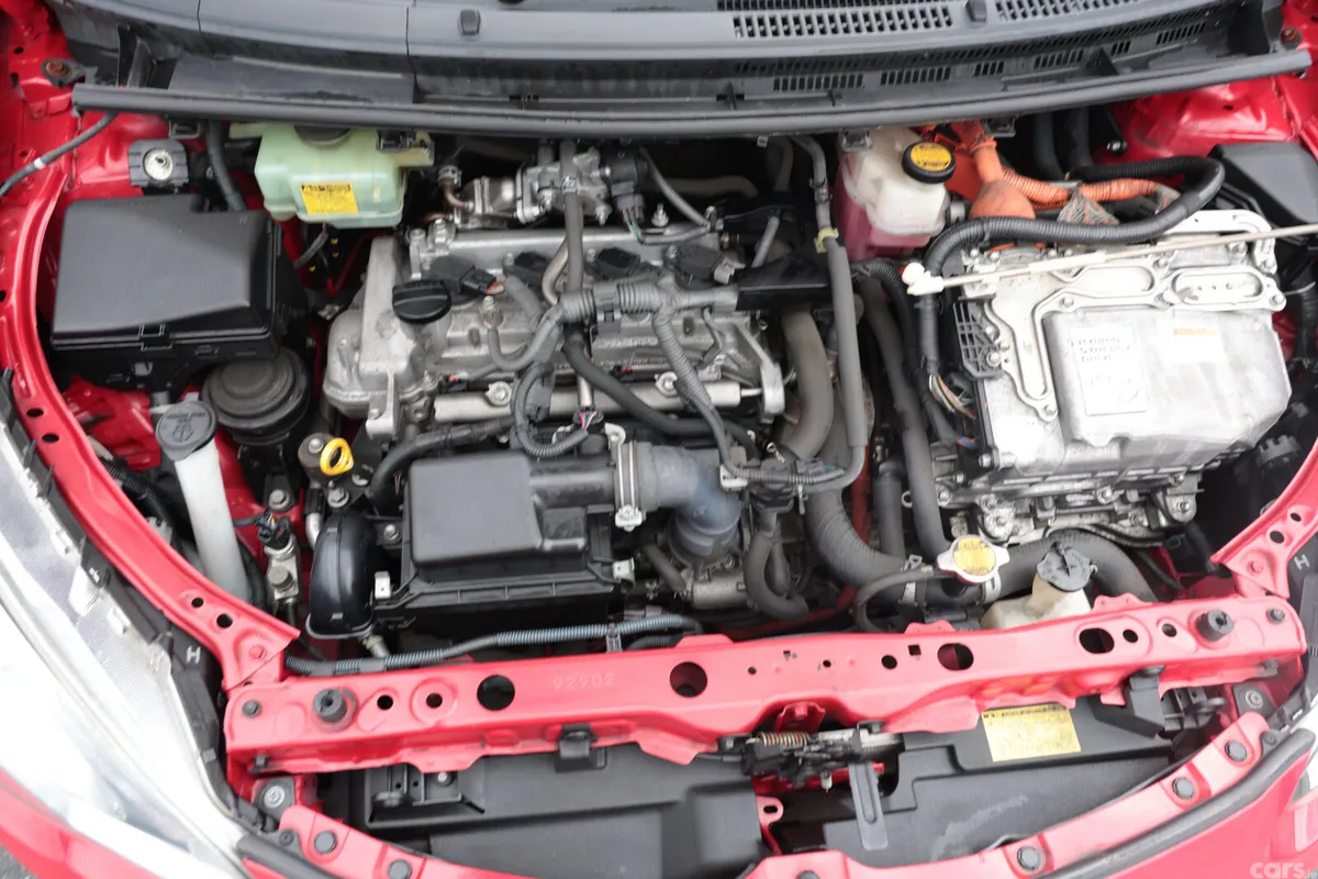 Toyota Aqua Hatchback, Petrol Hybrid, 2015, Red