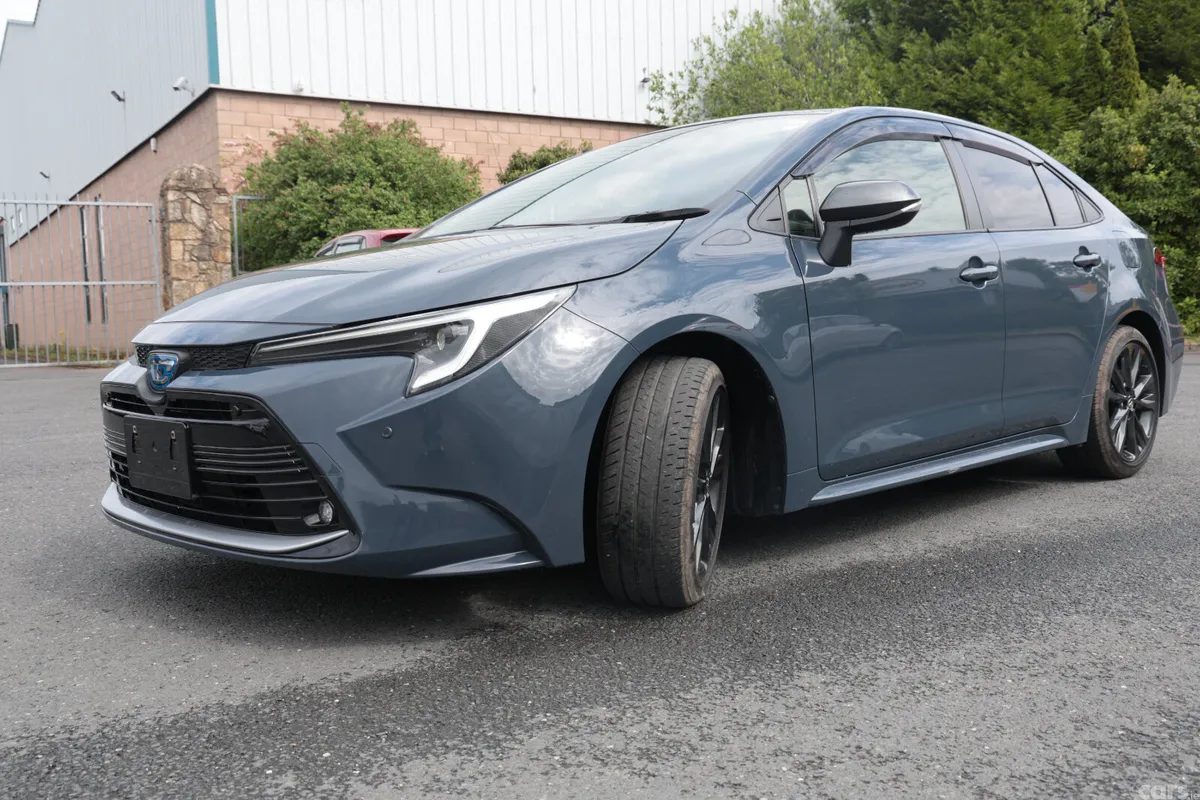 Toyota Corolla Saloon, Petrol Hybrid, 2023, Grey