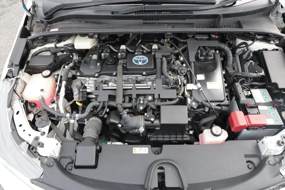 Toyota Corolla Hatchback, Petrol Hybrid, 2018, White