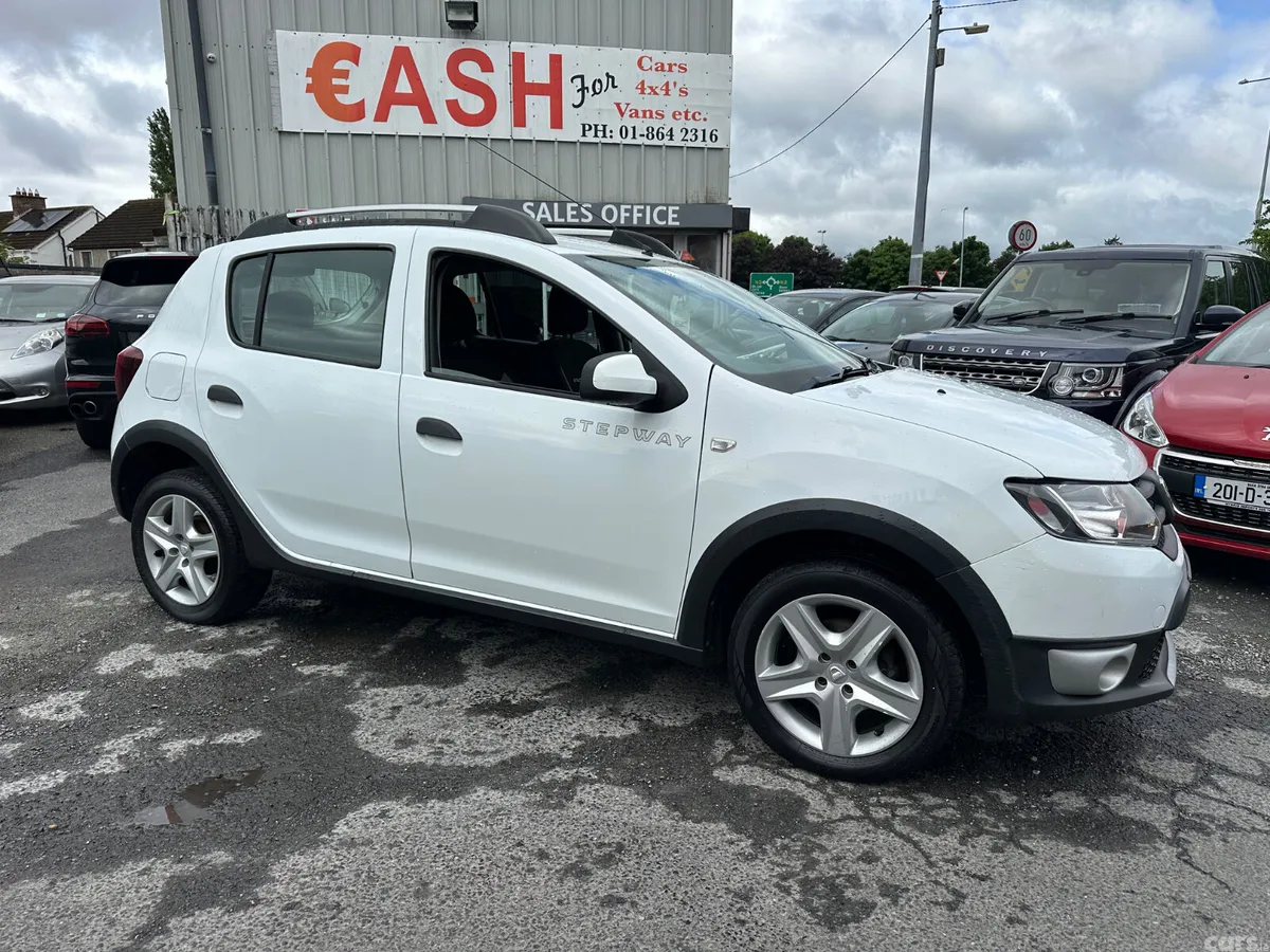 Dacia Sandero Stepway Hatchback, Diesel, 2016, White