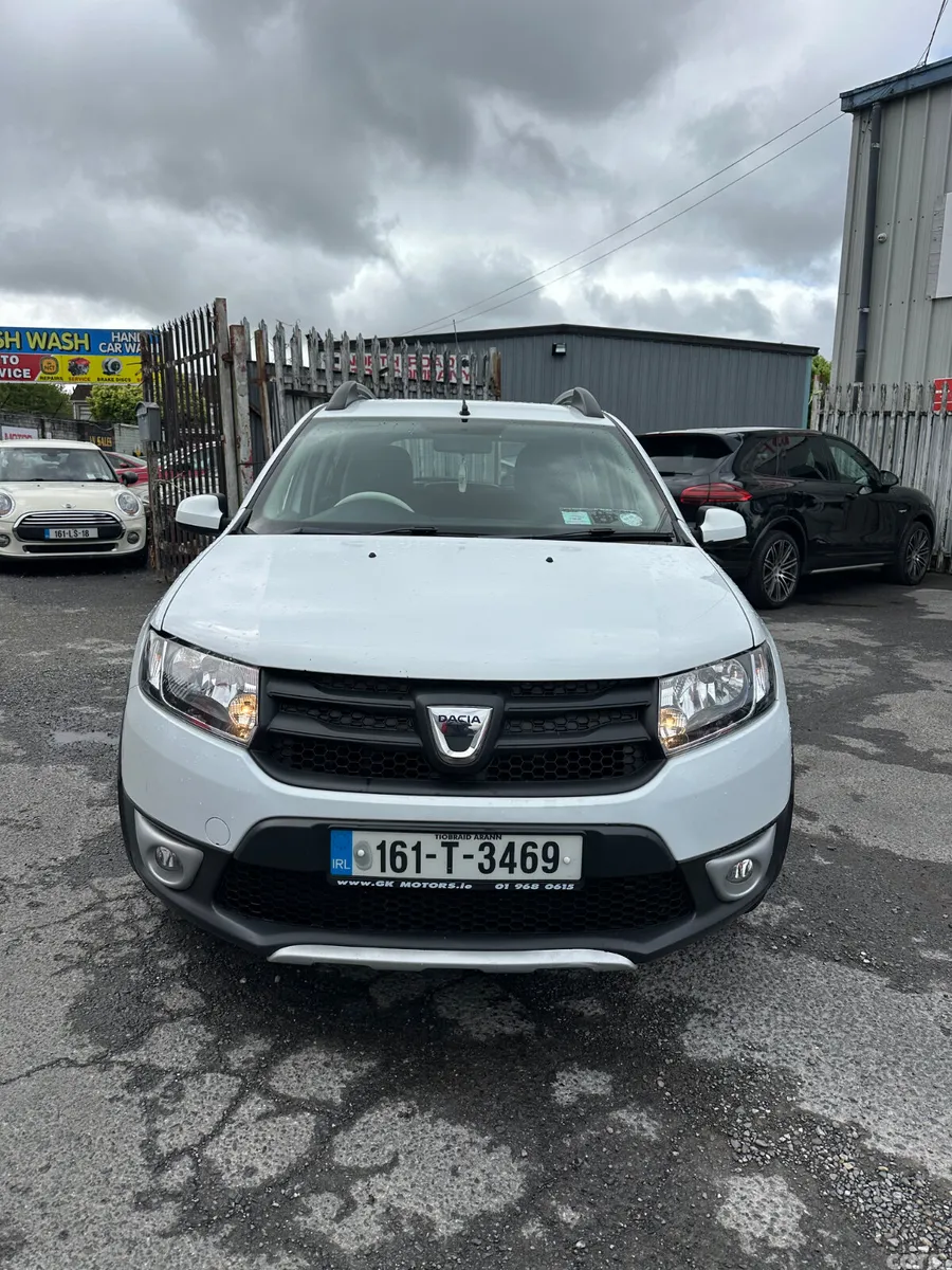 Dacia Sandero Stepway Hatchback, Diesel, 2016, White