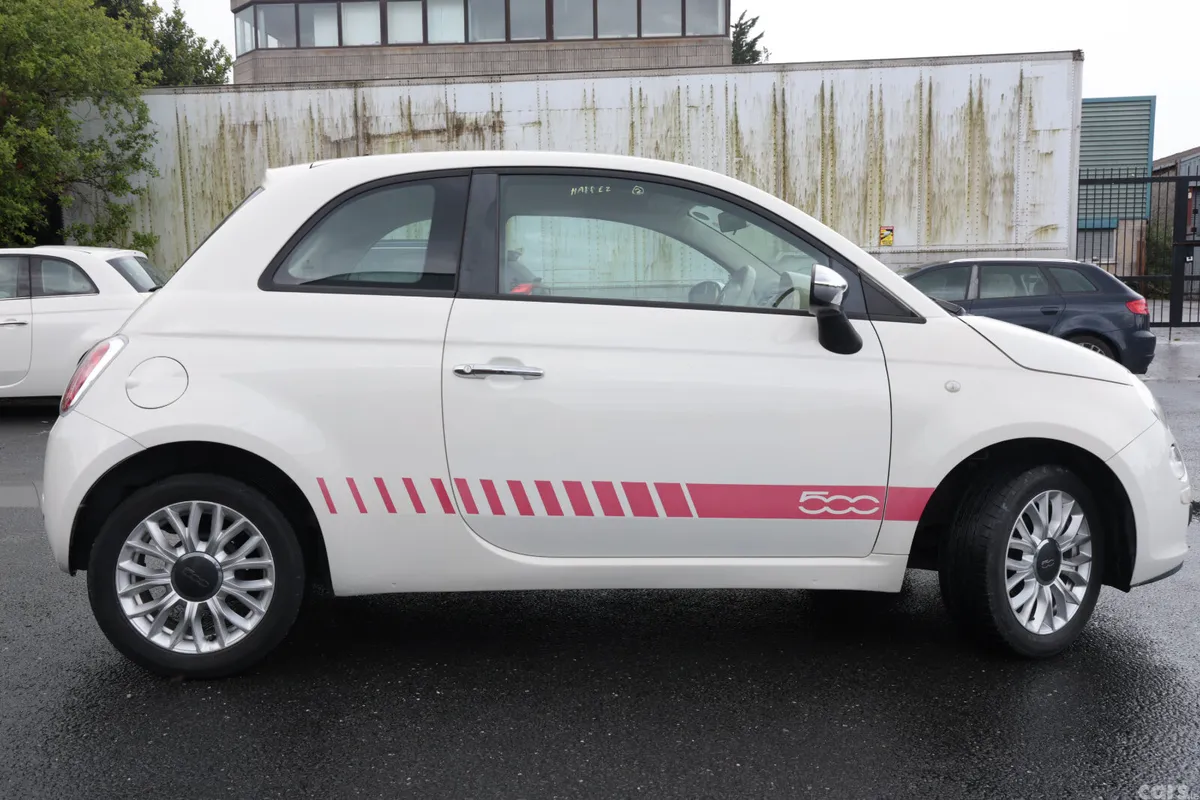 Fiat 500 Hatchback, Petrol, 2015, White