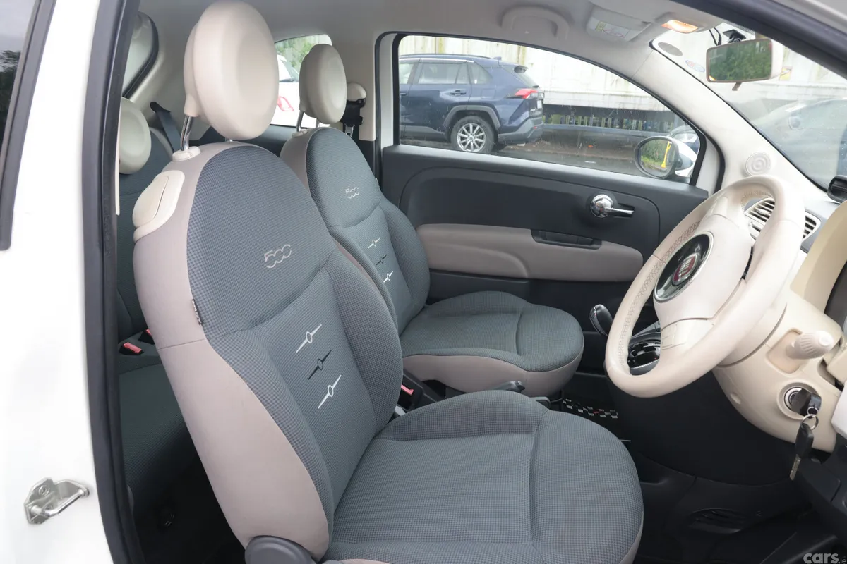 Fiat 500 Hatchback, Petrol, 2015, White