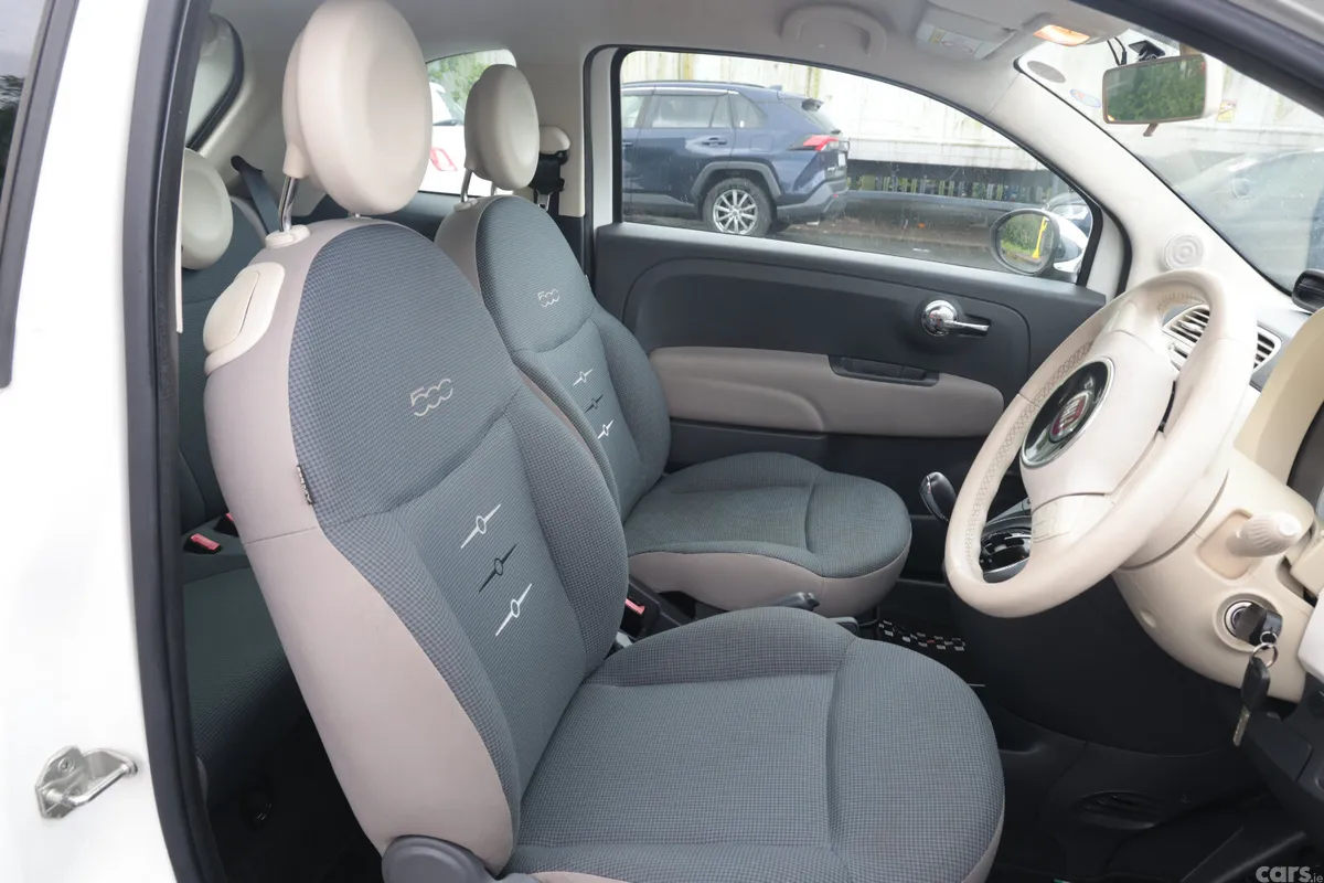 Fiat 500 Hatchback, Petrol, 2015, White